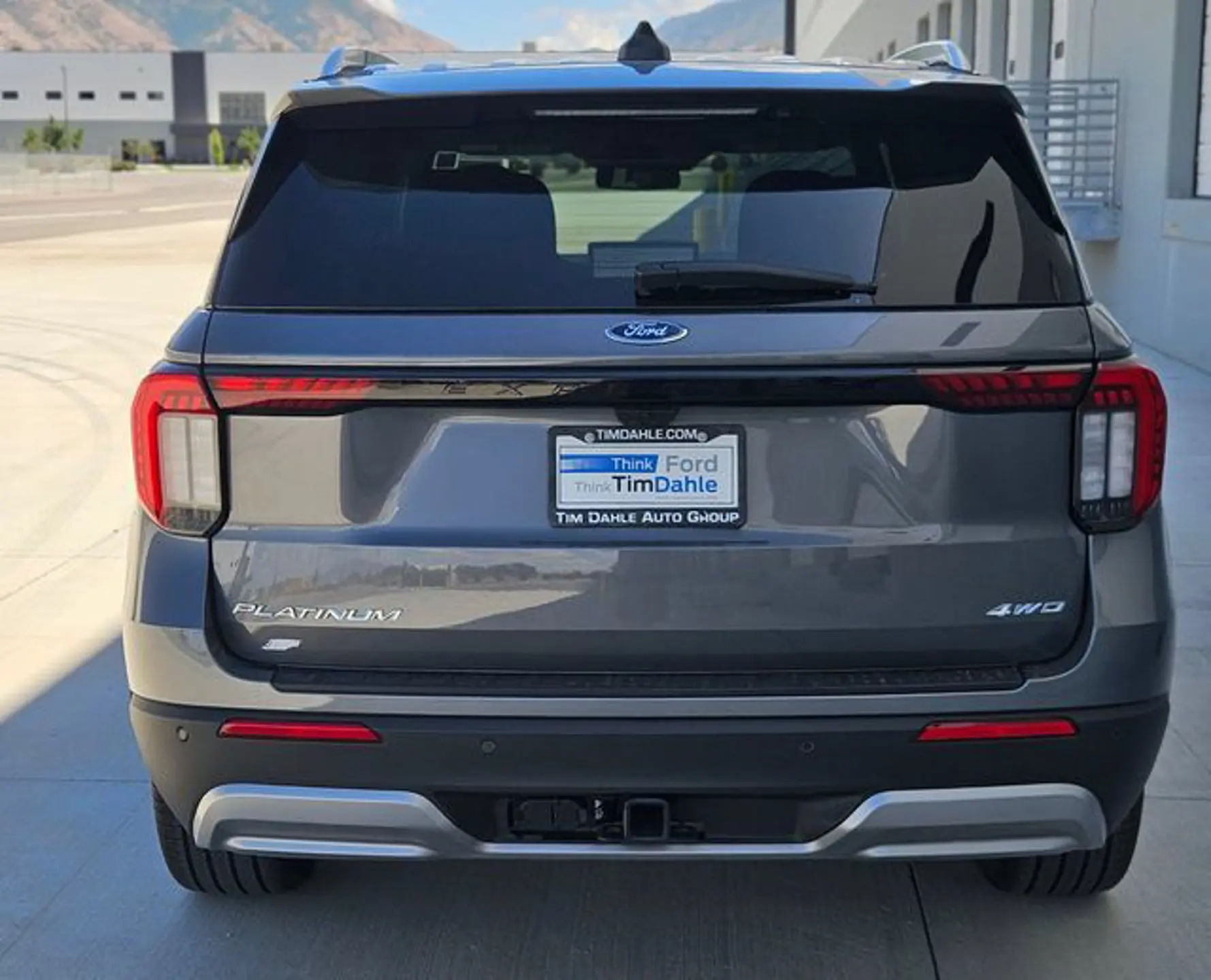 2026 Ford Explorer Platinum 4WD photo 5