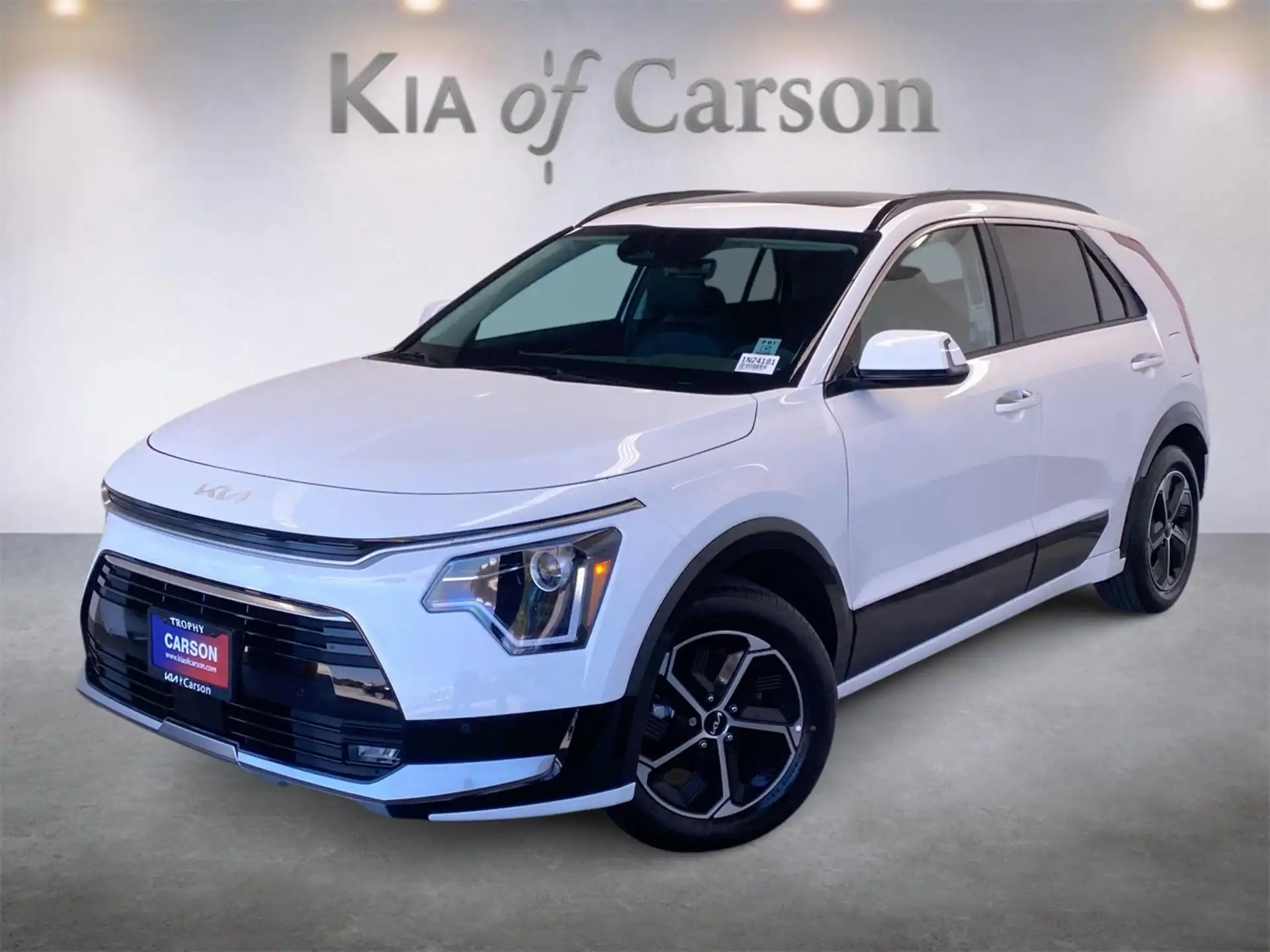 2026 Kia Niro SX HEV's photo