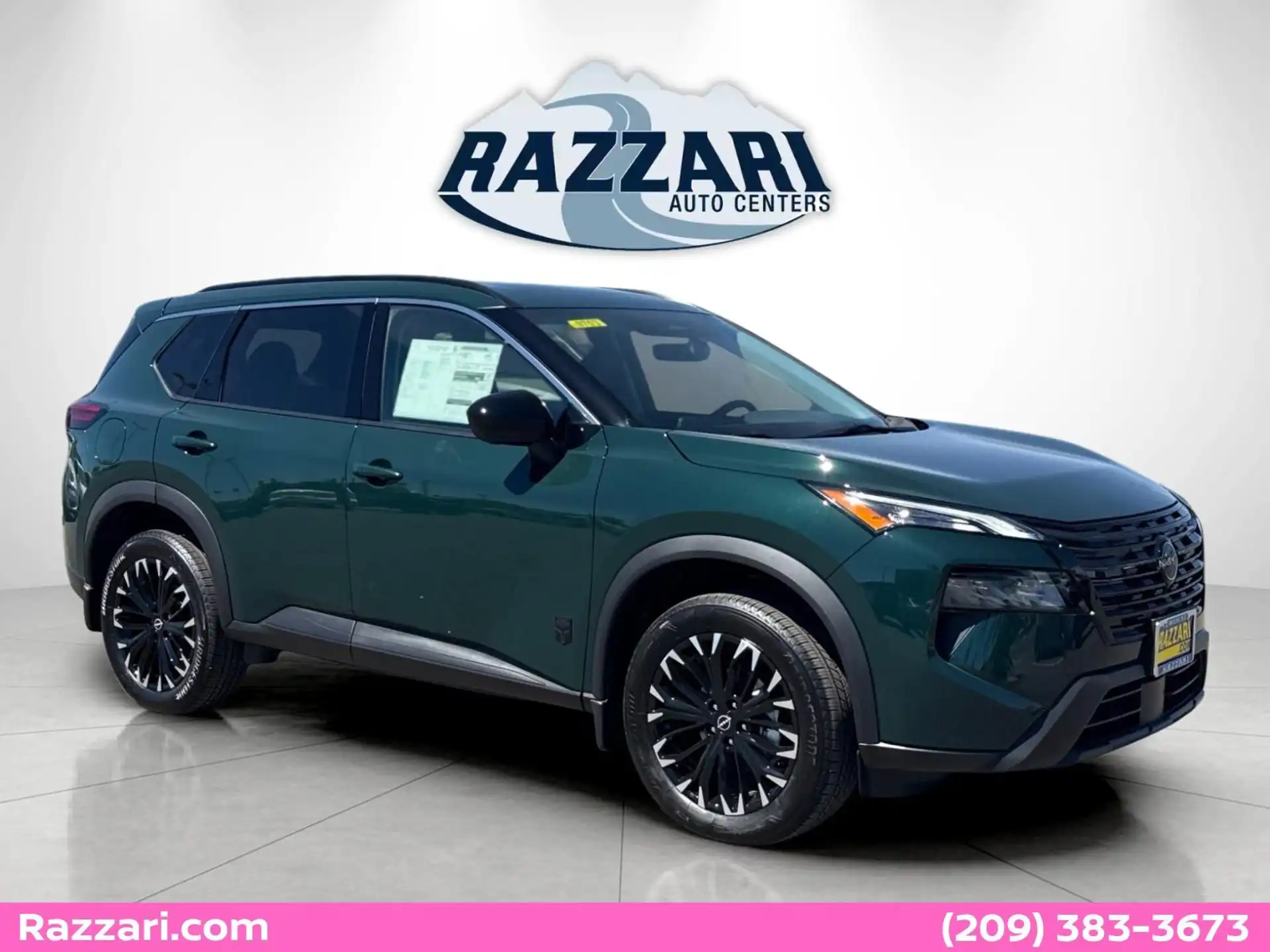 2026 Nissan Rogue Dark Armor's photo