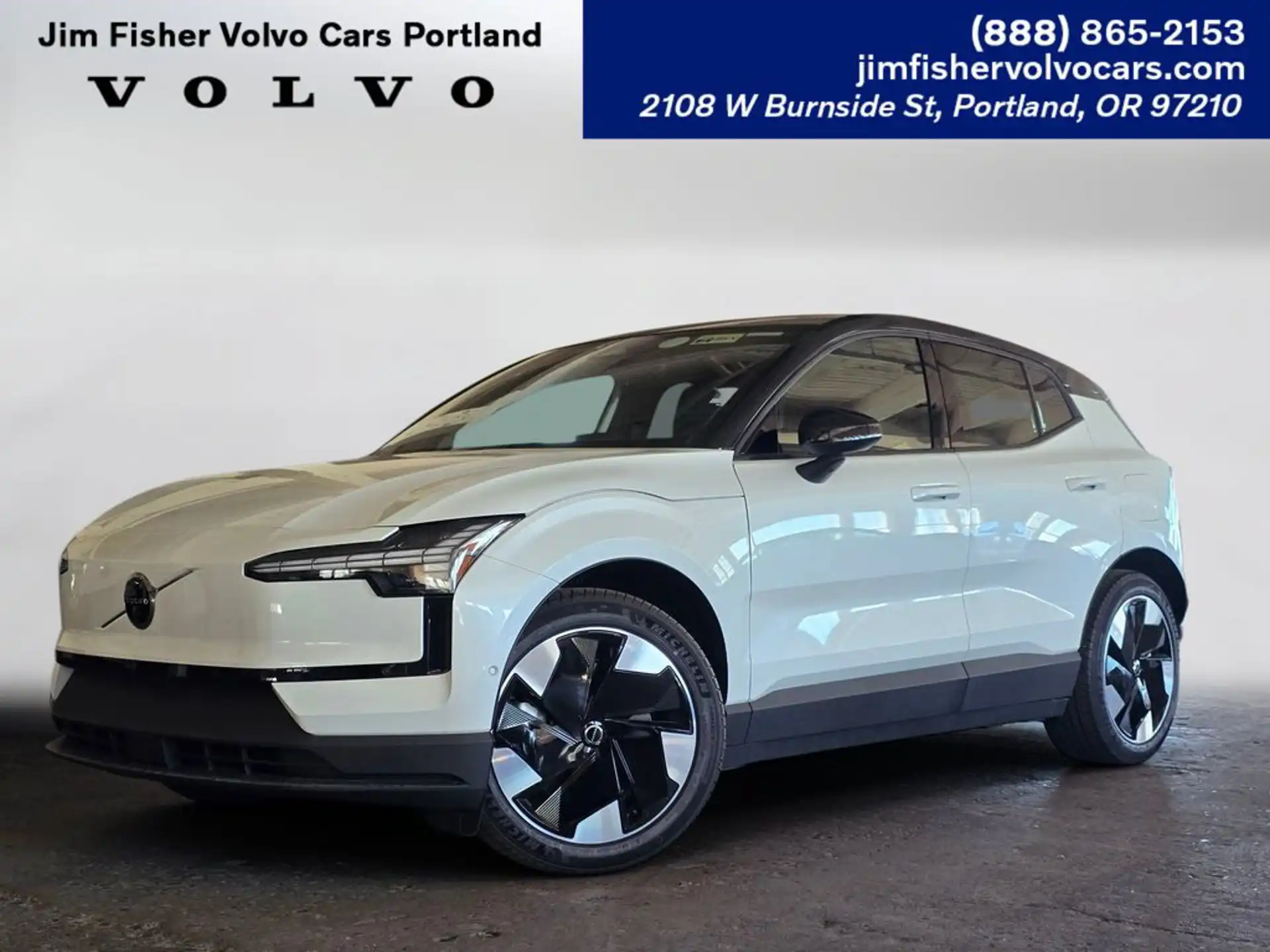 2025 Volvo EX30 Twin Motor Performance Ultra's photo