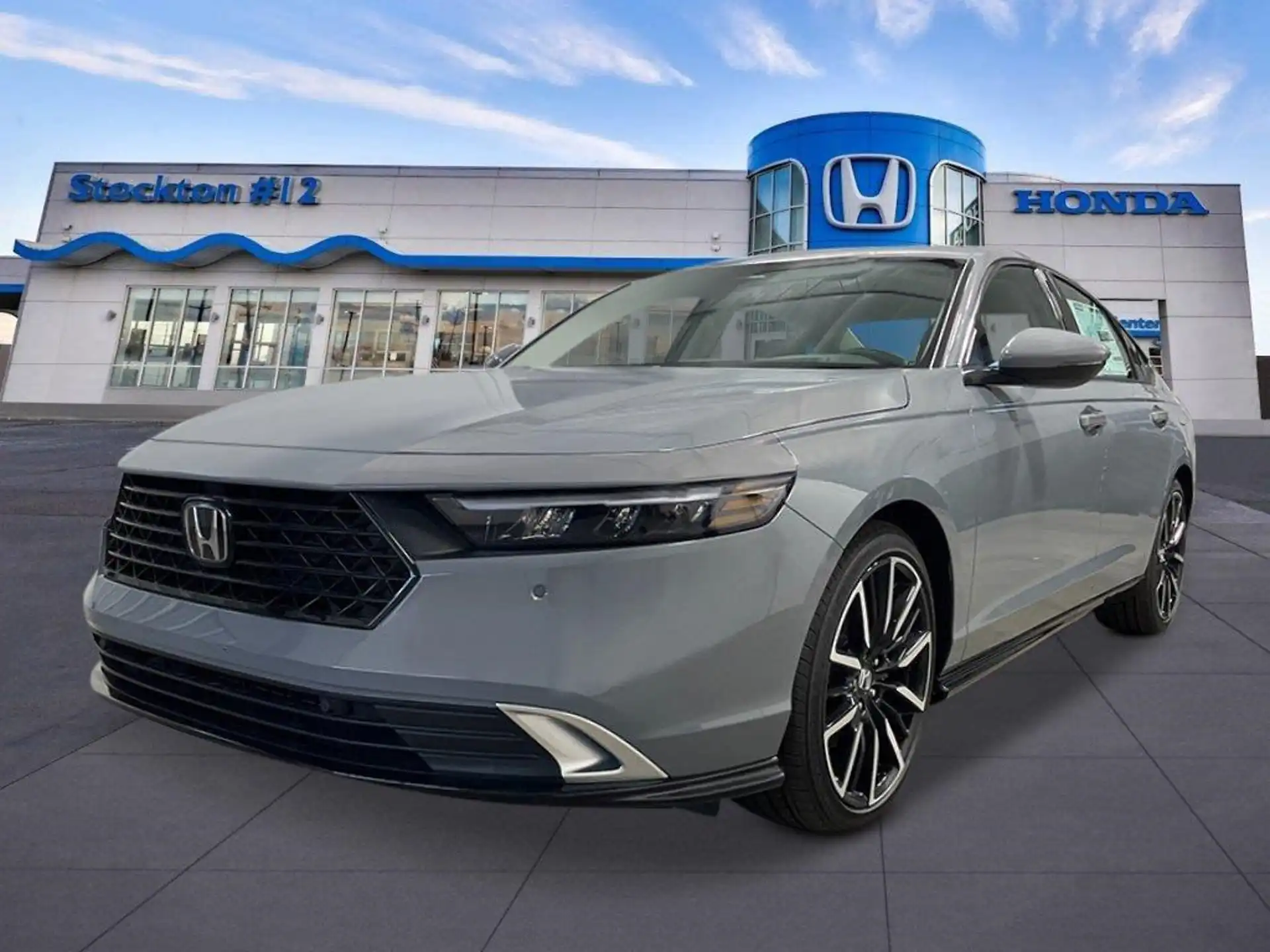 2026 Honda Accord Hybrid Touring's photo