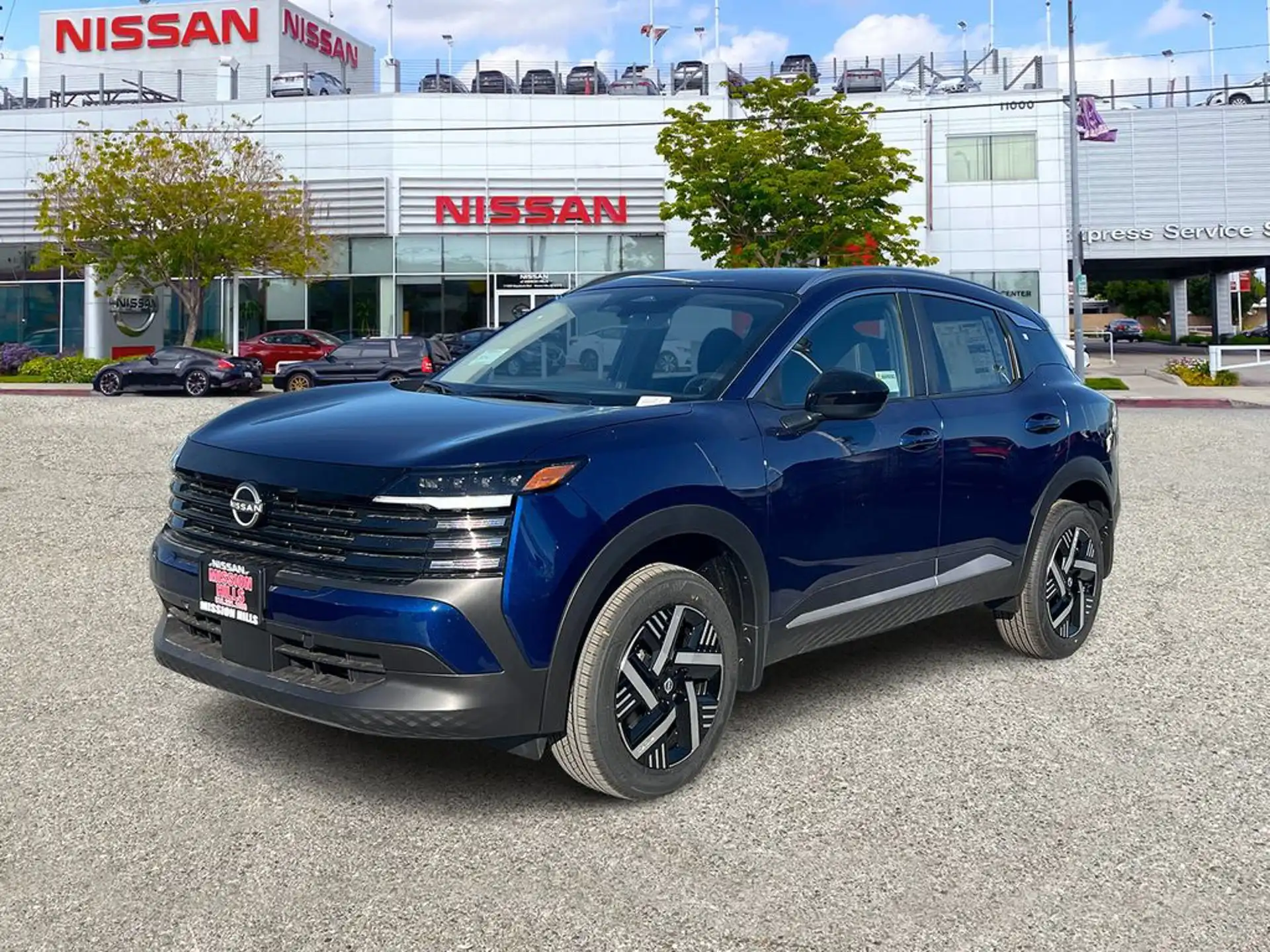 2026 Nissan Kicks 2.0 SV's photo