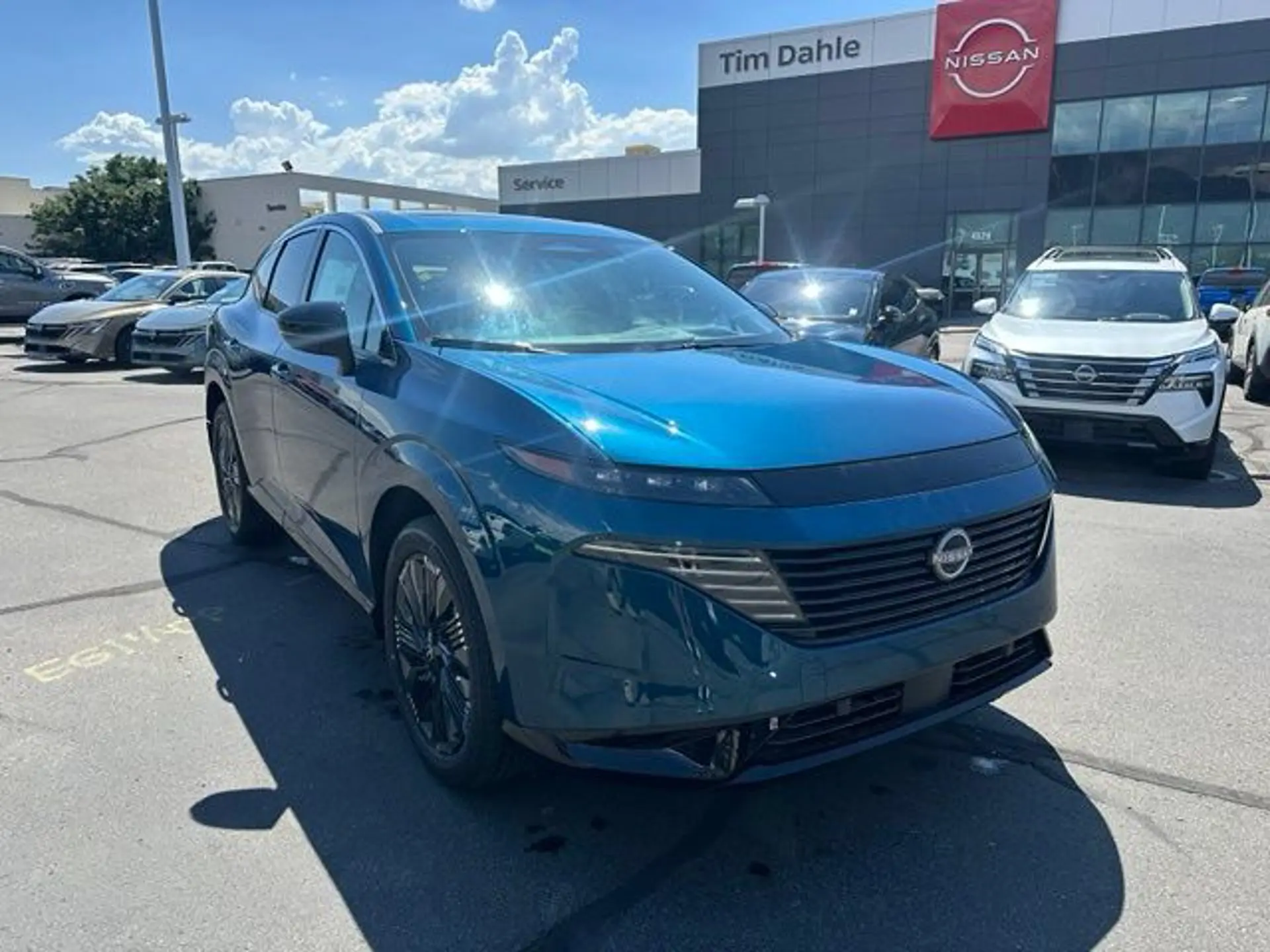 2026 Nissan Murano Platinum AWD photo 3