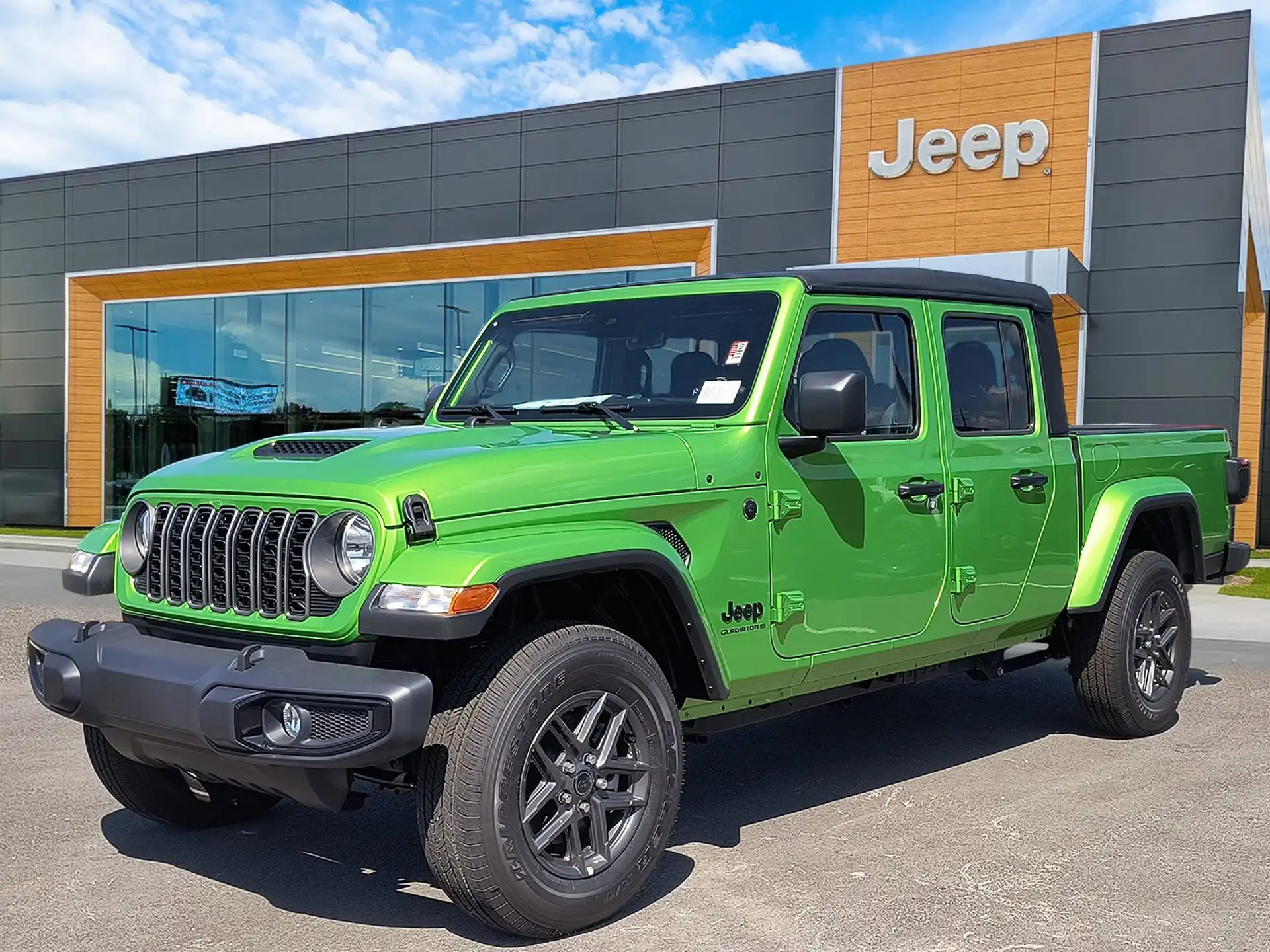 2025 Jeep Gladiator Sport S Auto's photo