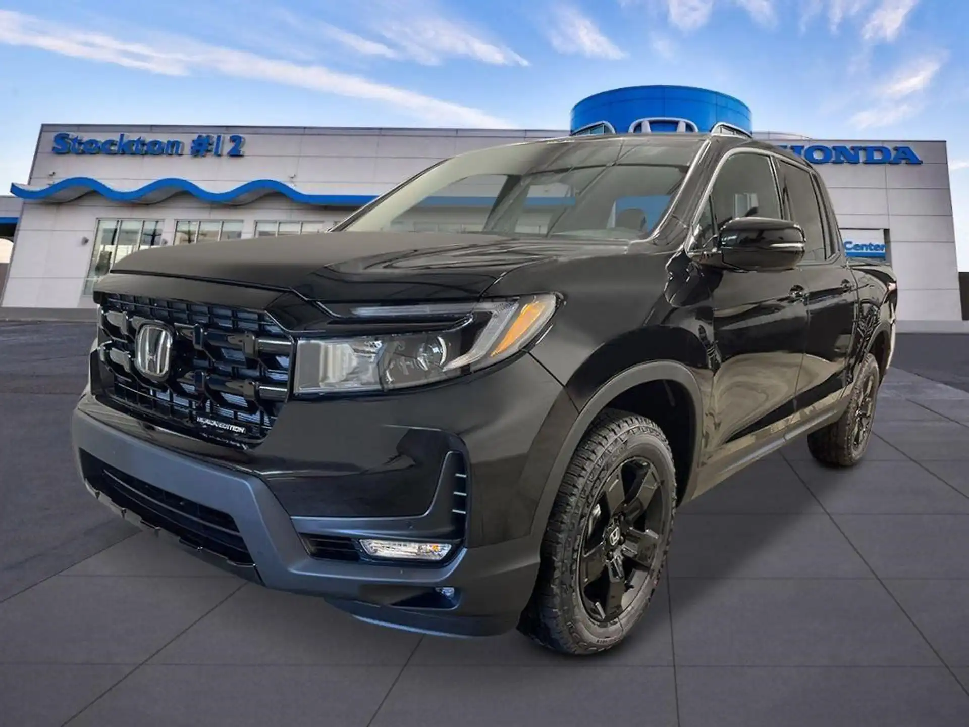 2026 Honda Ridgeline Black Edition's photo
