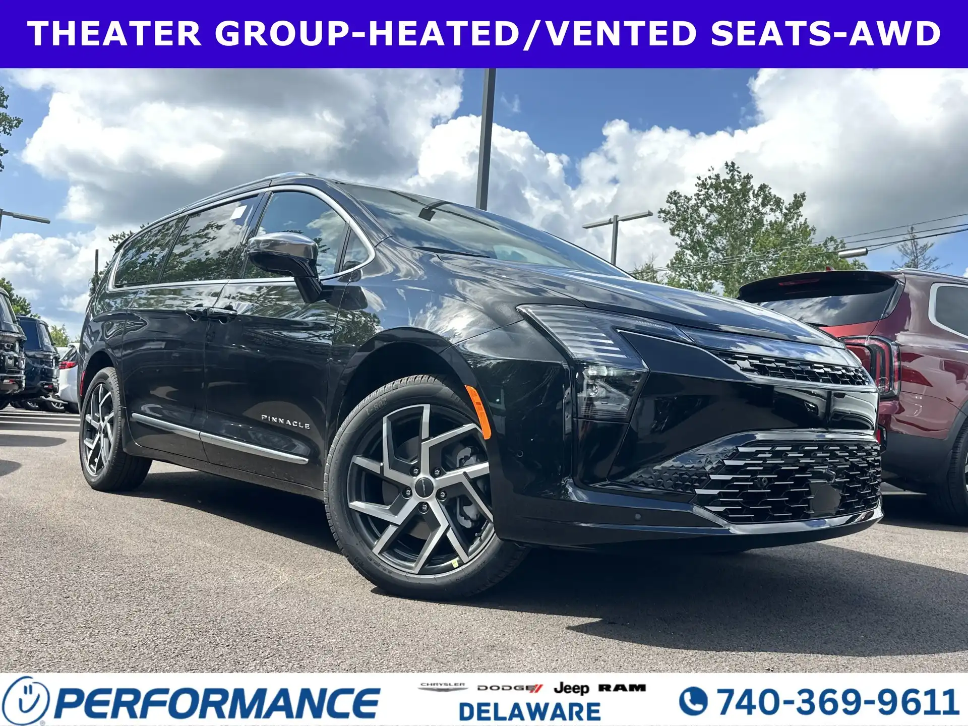 2027 Chrysler Pacifica Pinnacle AWD's photo