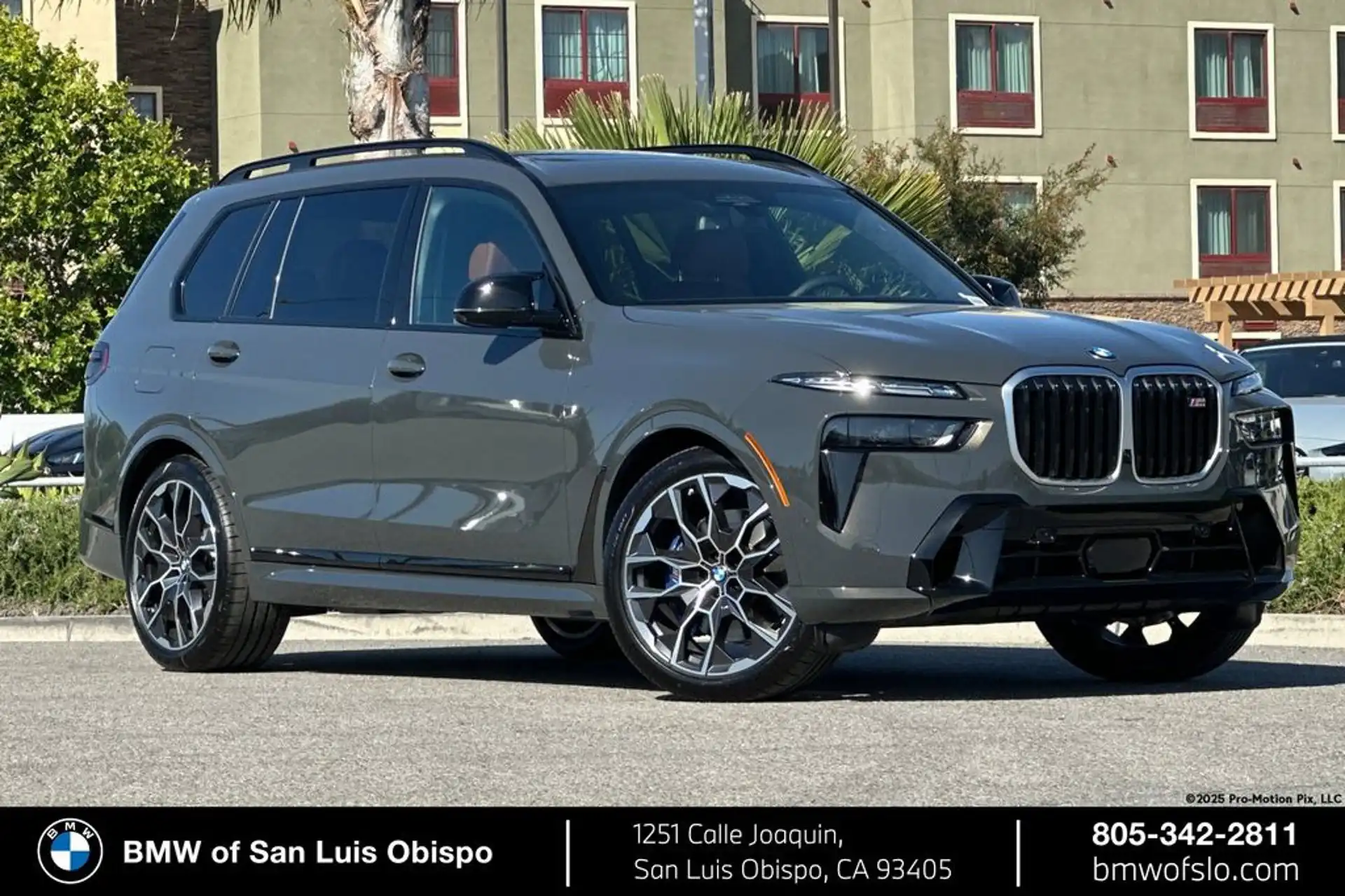 2026 BMW X7 M60i's photo