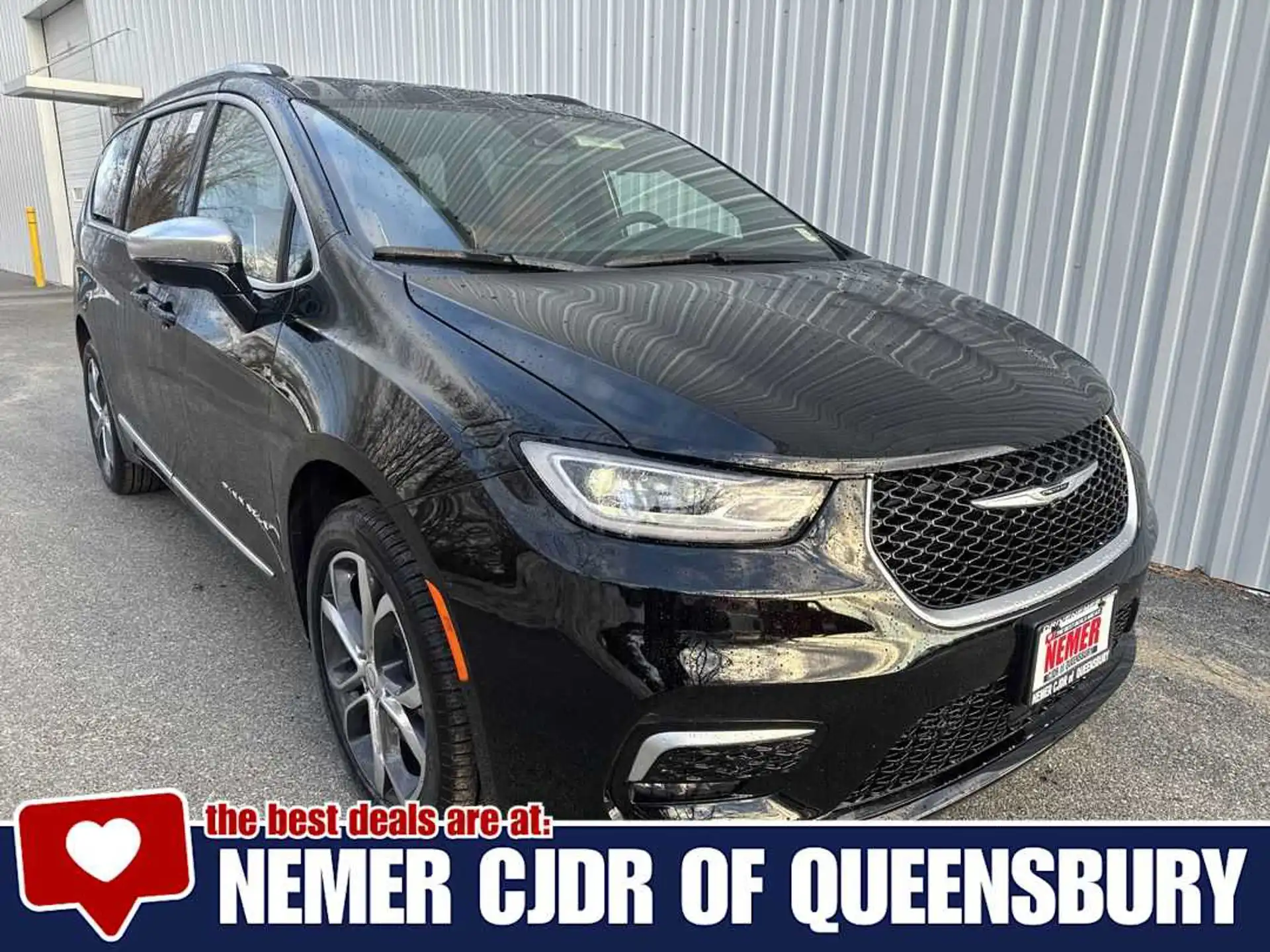 2026 Chrysler Pacifica Pinnacle AWD's photo