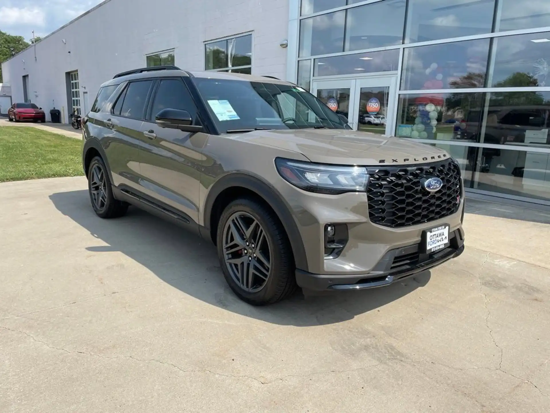 2026 Ford Explorer ST 4WD's photo