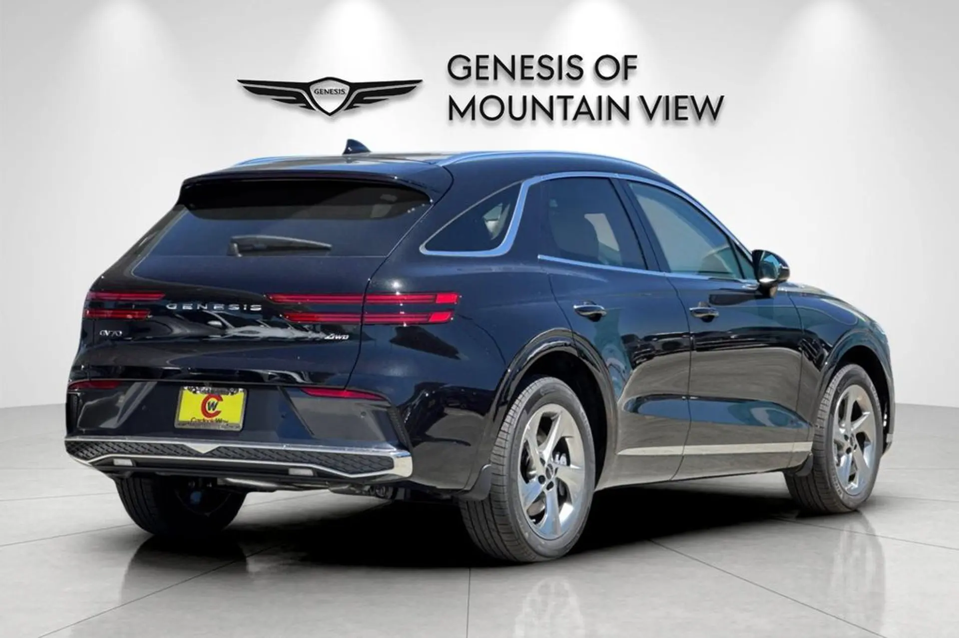 2026 Genesis GV70 undefined photo 3