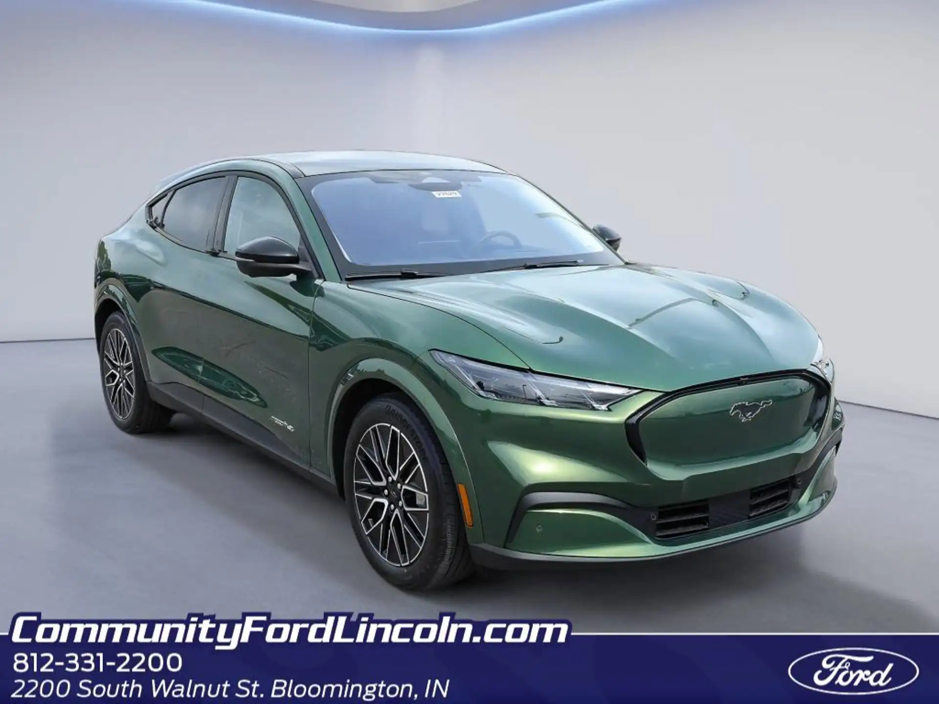 2026 Ford Mustang-Mach-e Premium's photo
