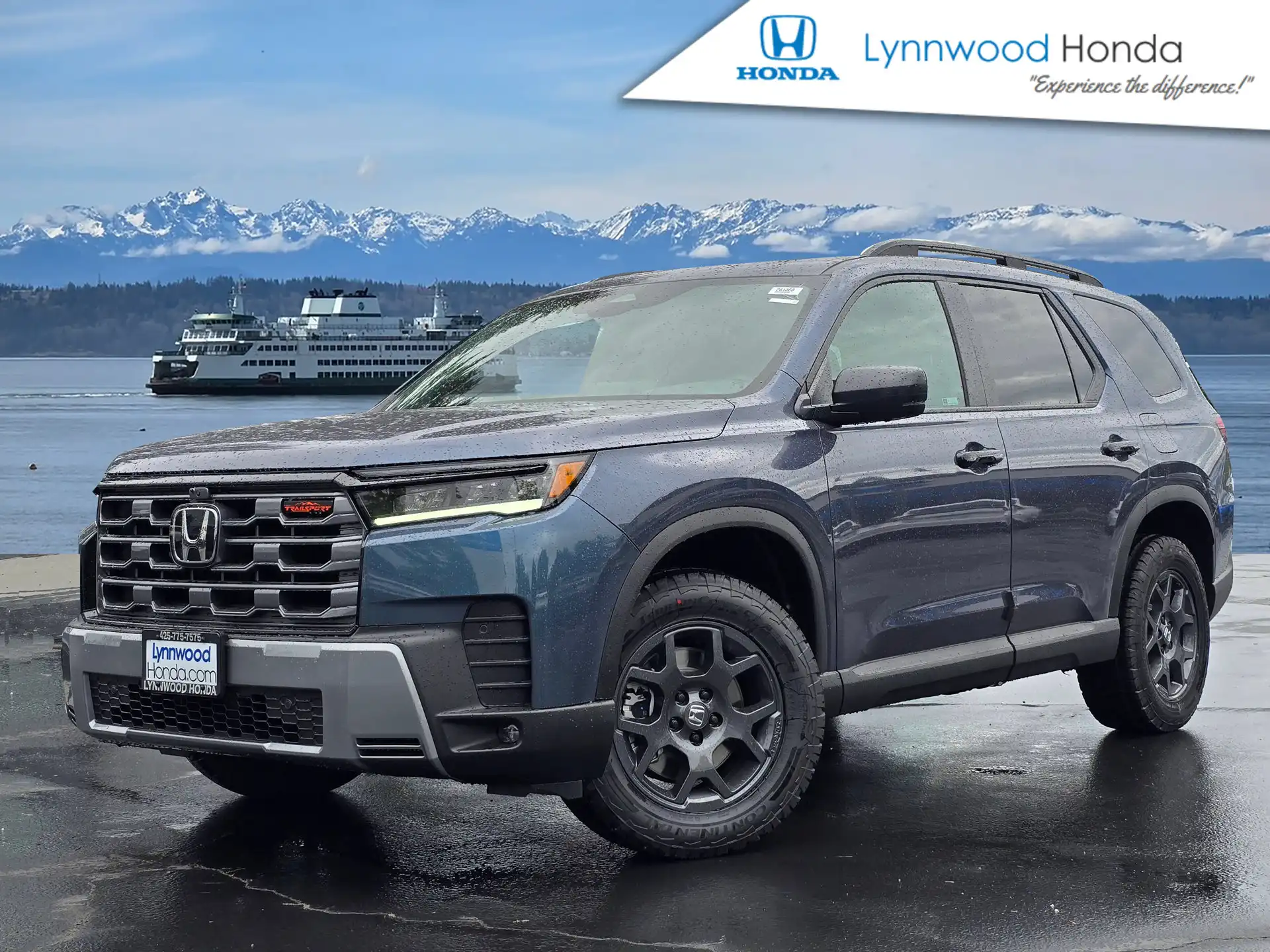 2026 Honda Pilot TrailSport AWD's photo