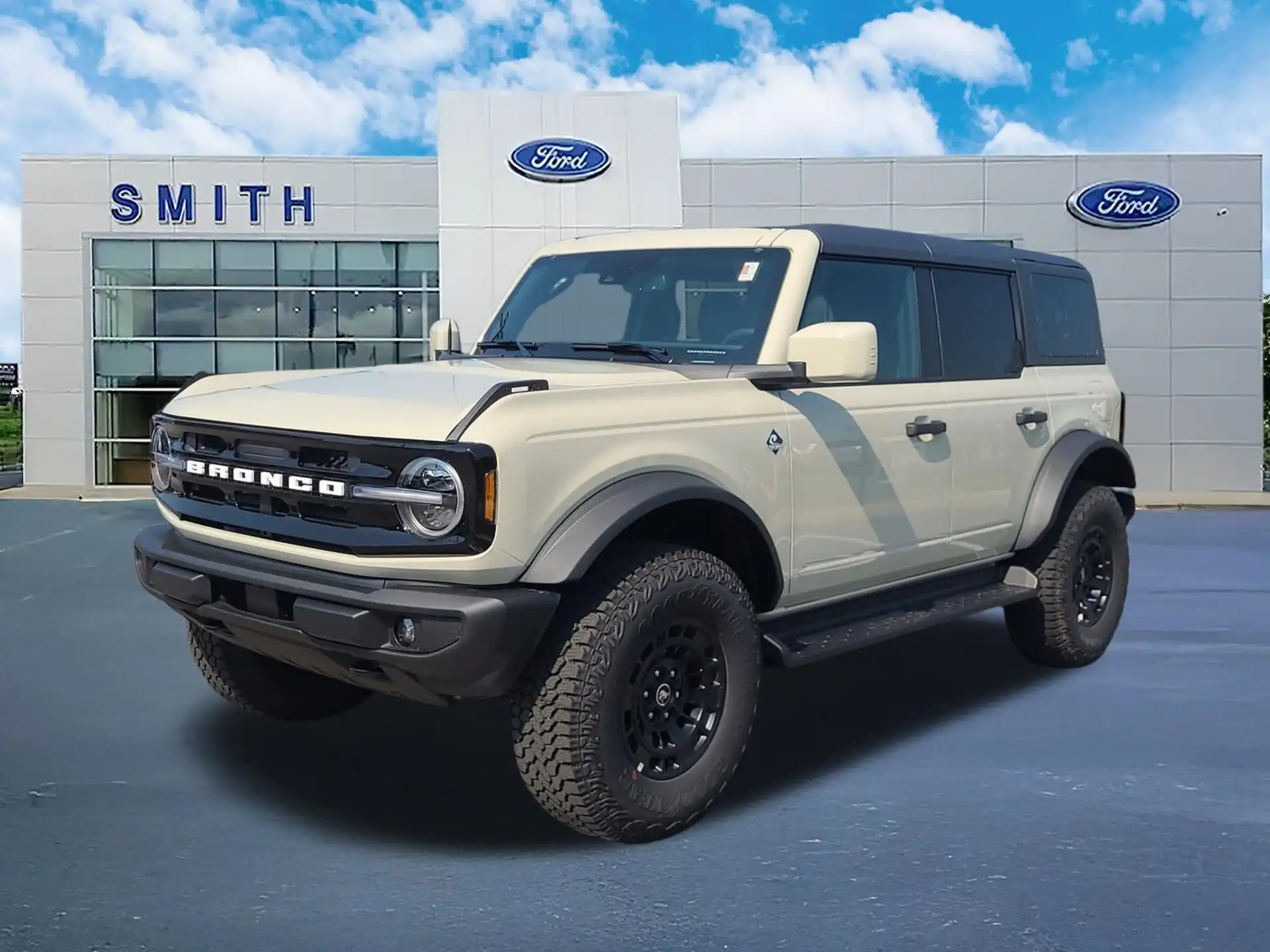 2026 Ford Bronco Outer Banks 4x4's photo