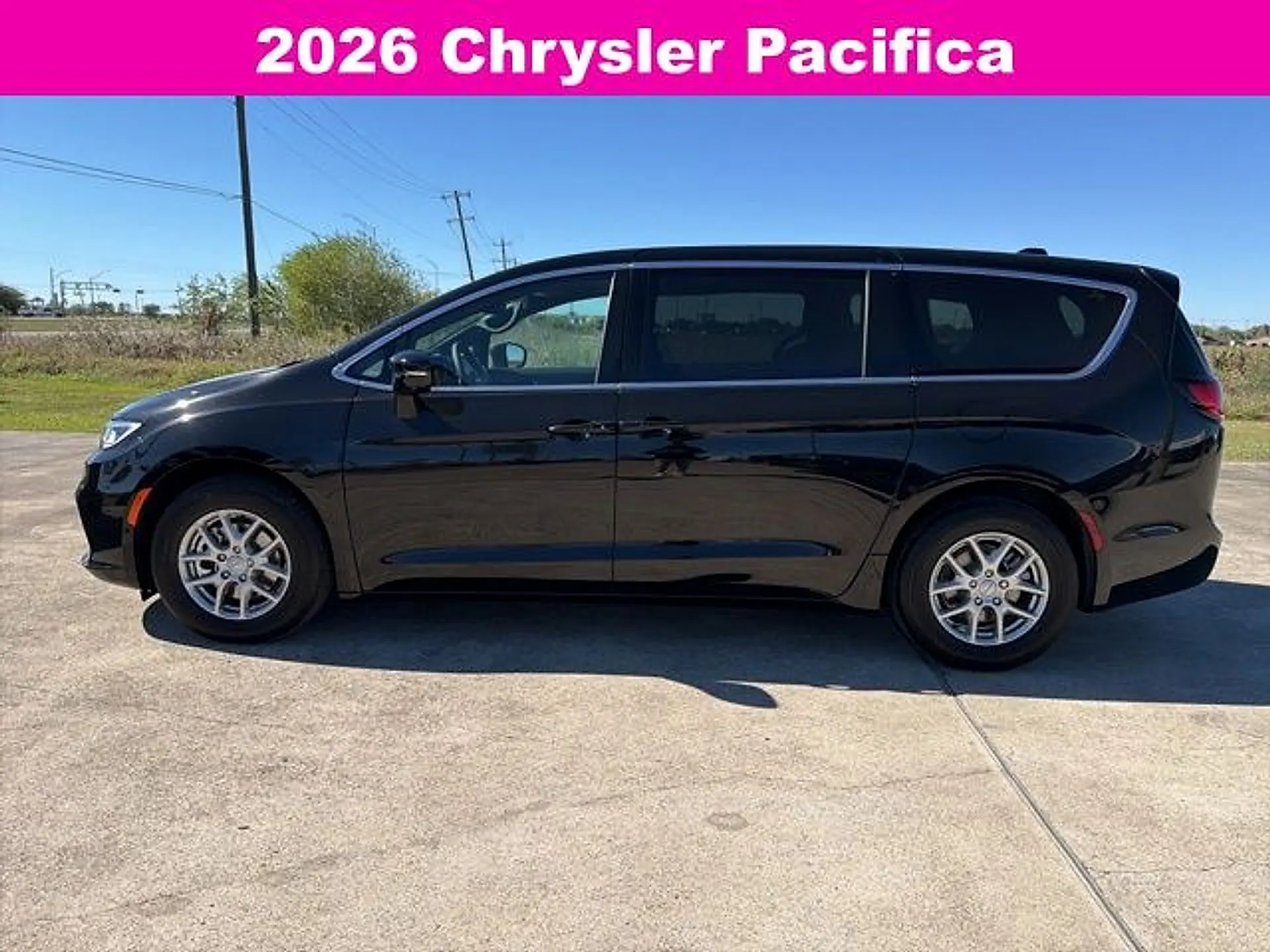 2026 Chrysler Pacifica Select photo 4