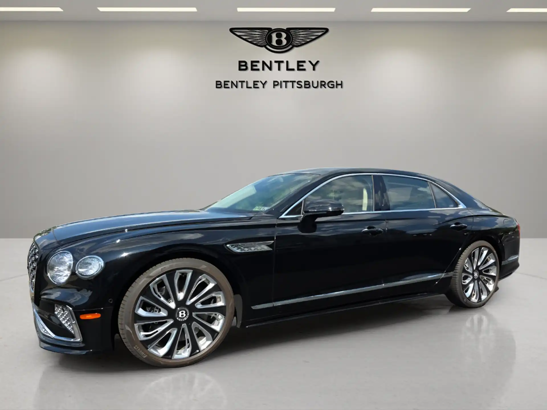 2025 Bentley Flying Spur Speed's photo