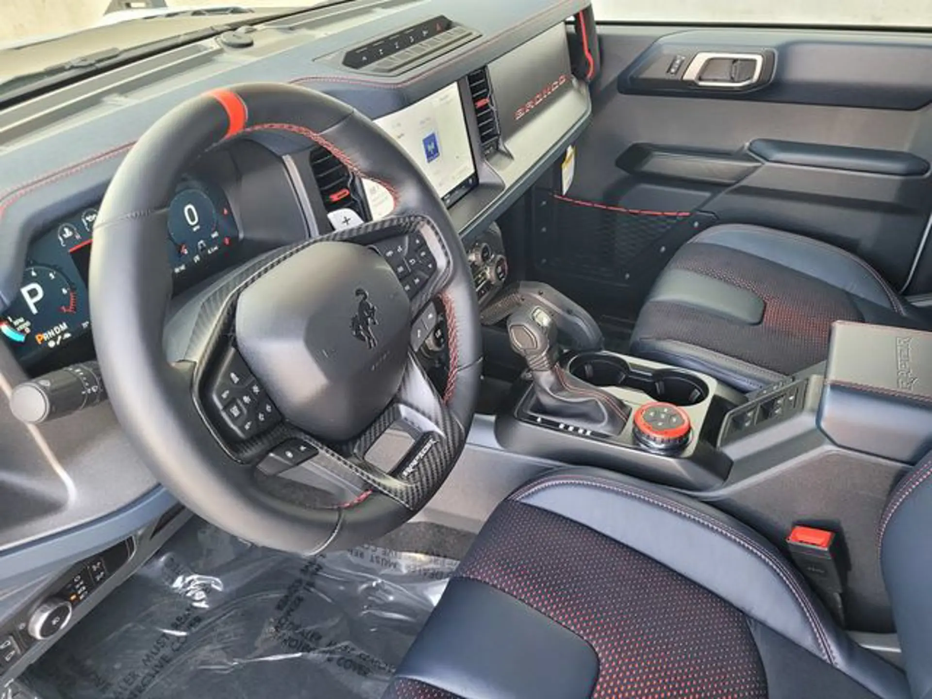 2026 Ford Bronco Raptor 4x4 photo 3