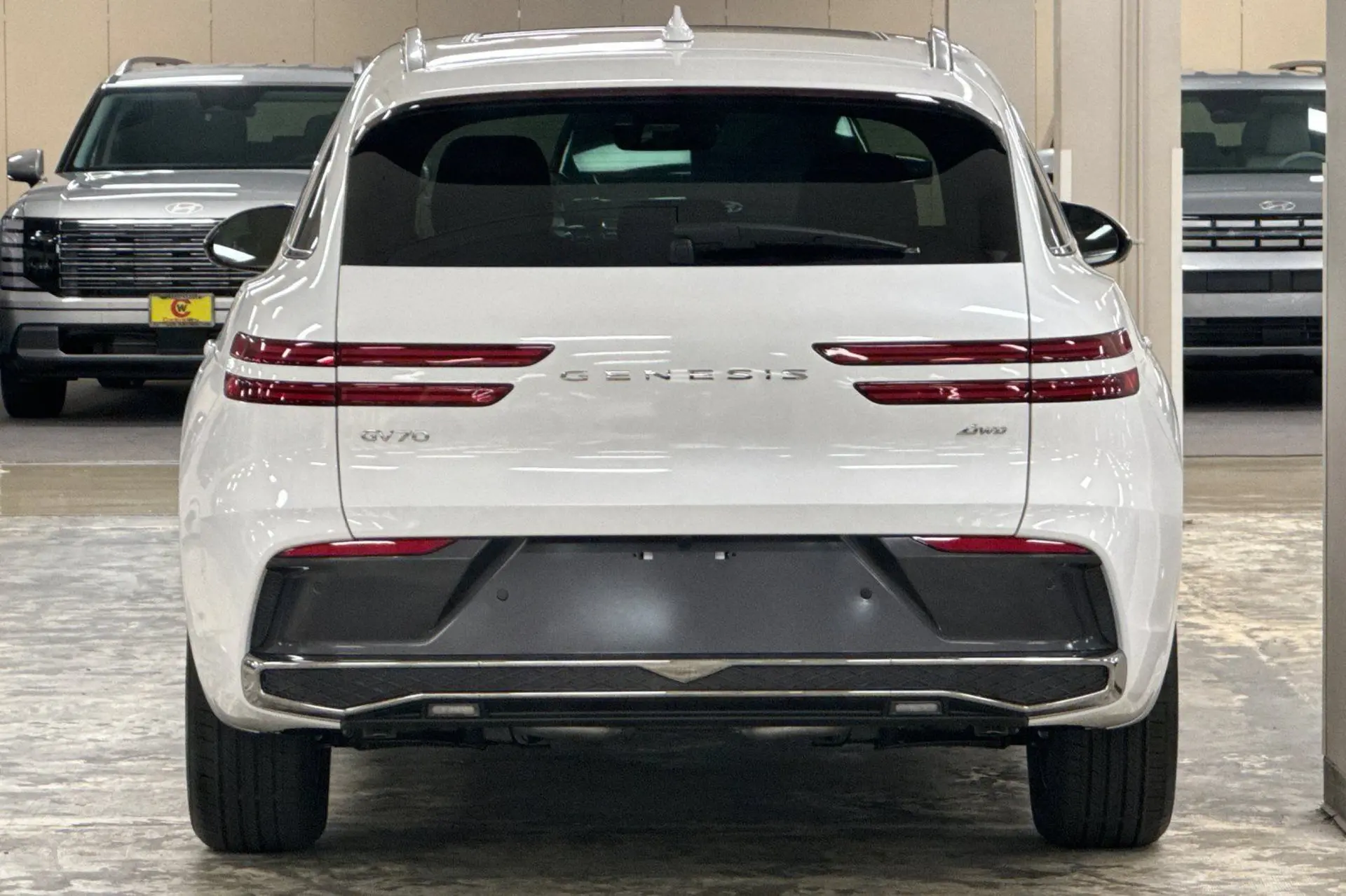 2026 Genesis GV70 2.5T Advanced AWD photo 5