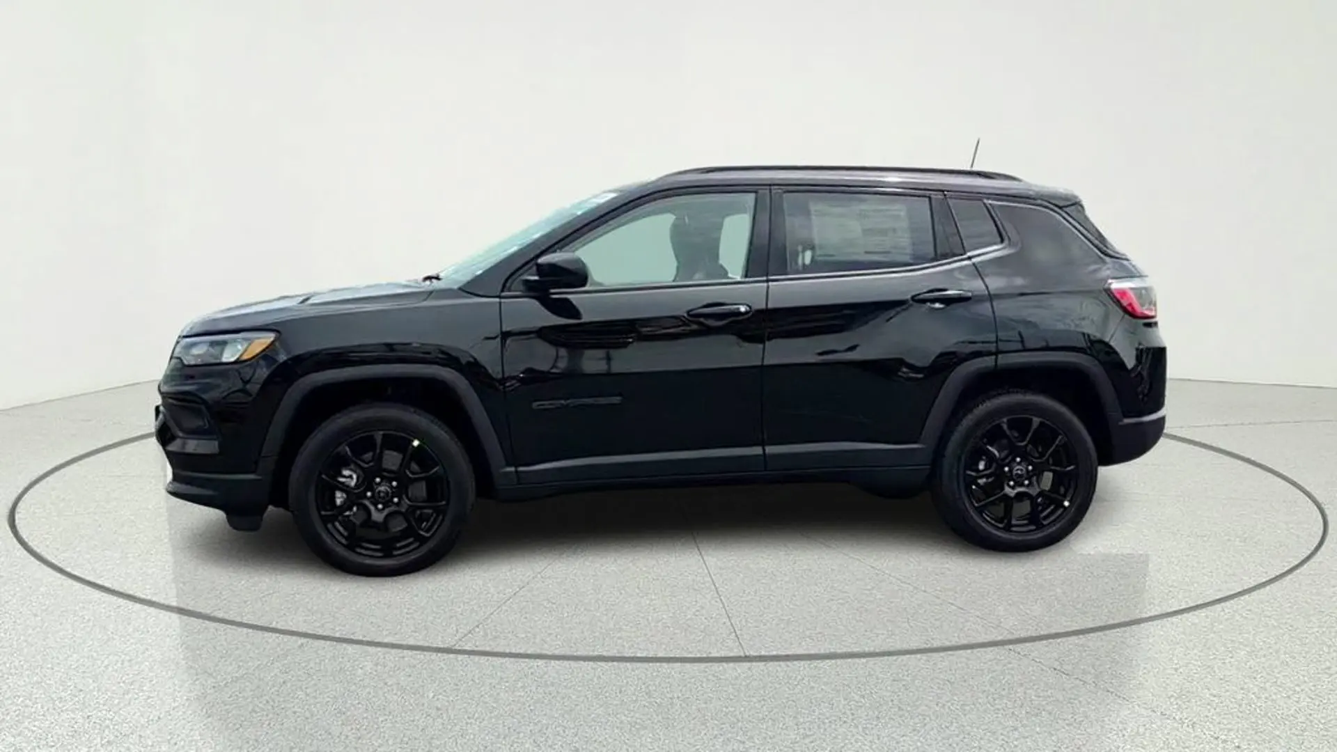 2026 Jeep Compass Altitude 4X4 photo 4