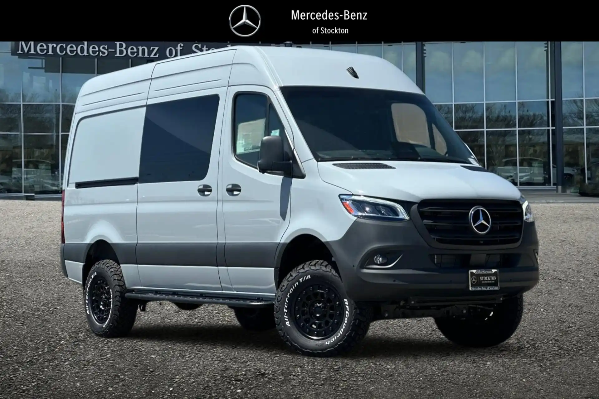 2026 Mercedes-Benz Sprinter 2500 144 WB HO AWD's photo