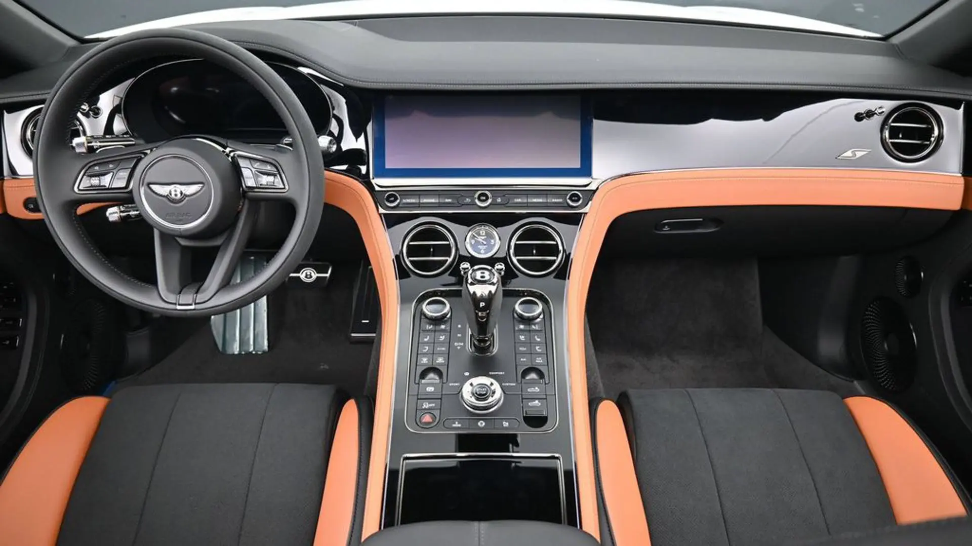 2026 Bentley Continental GT undefined photo 4