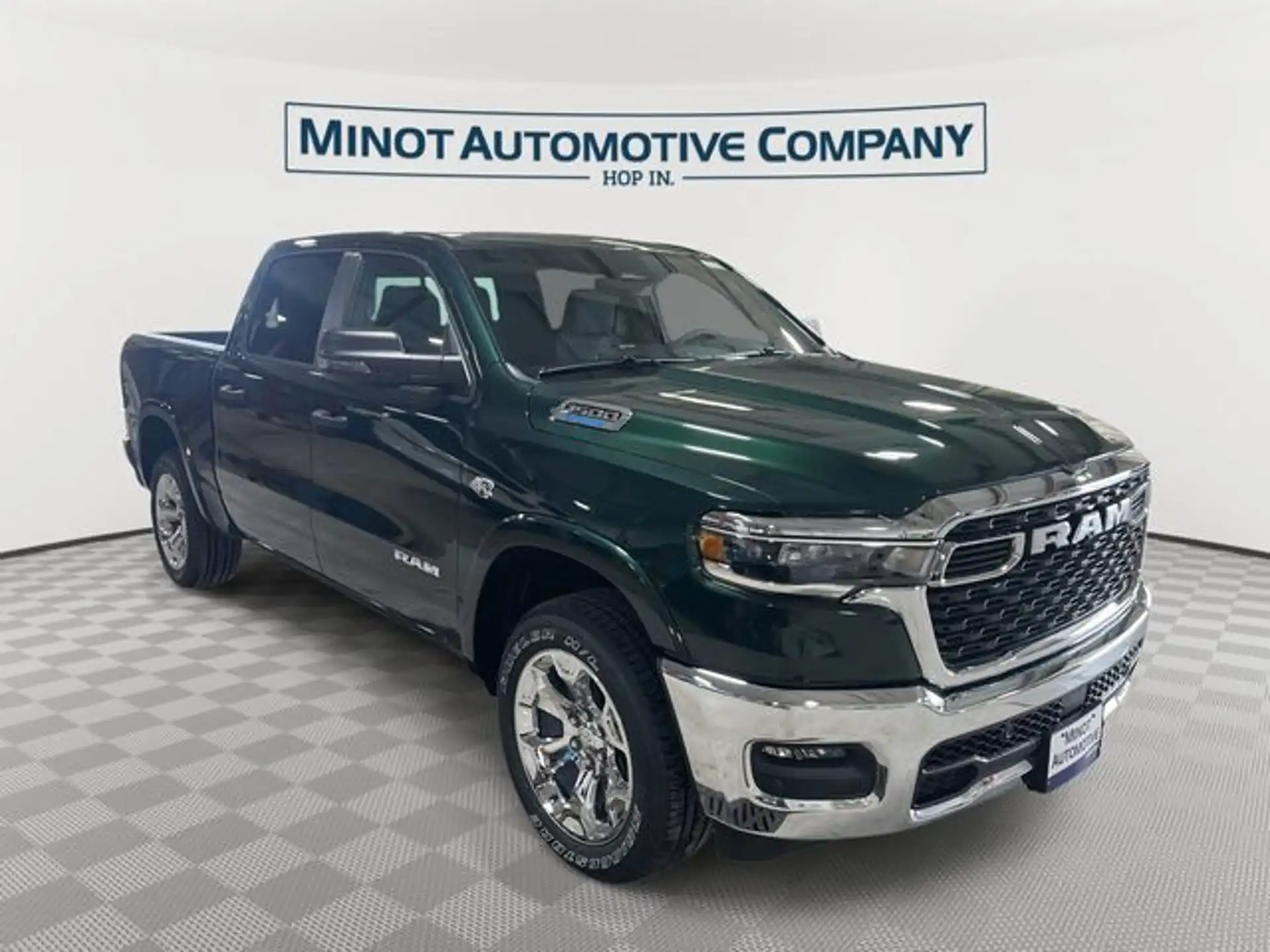 2026 RAM 1500 Big Horn/Lone Star 4x4 Crew Cab 5'7's photo