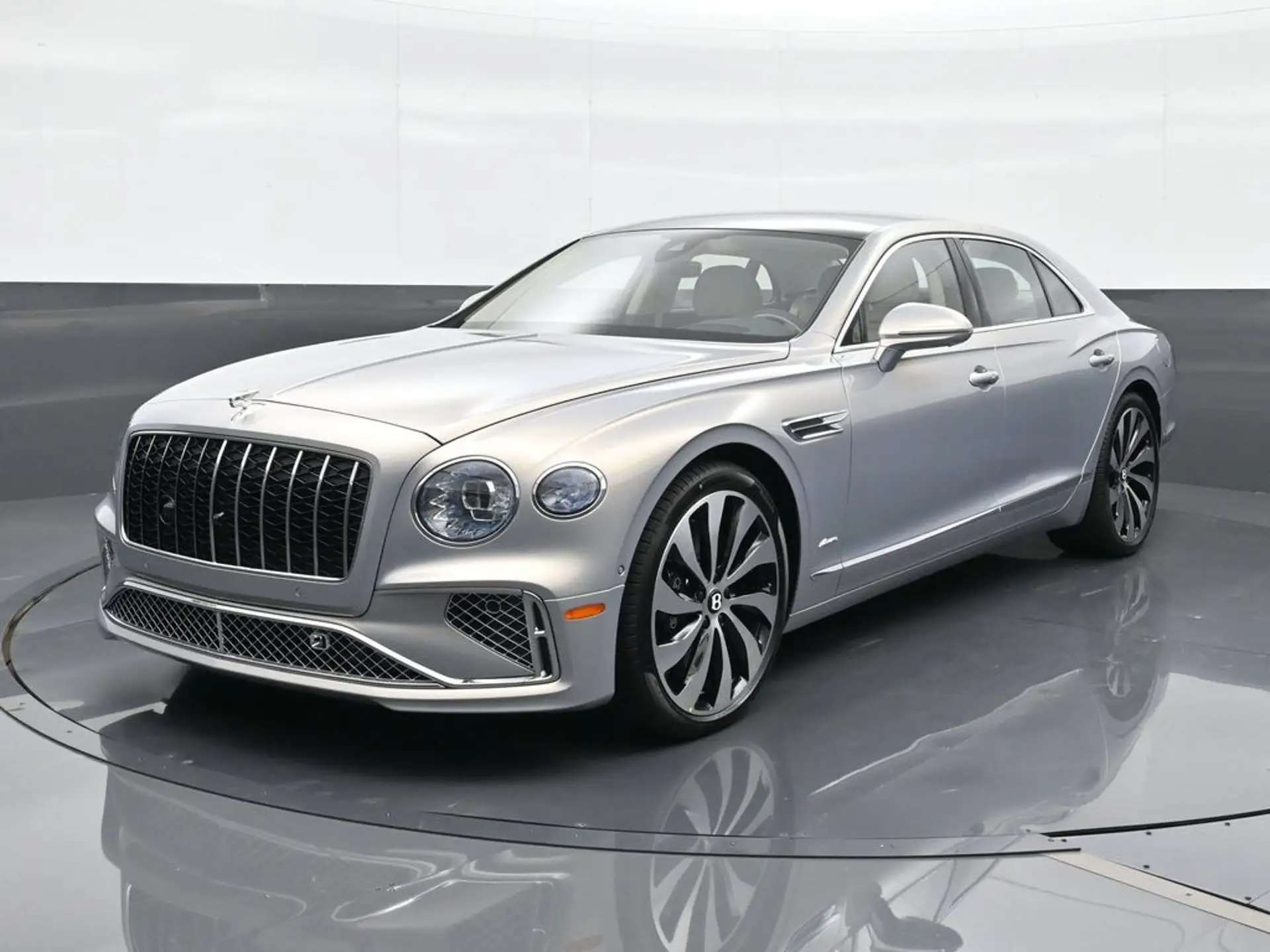 2026 Bentley Flying Spur Azure photo 1