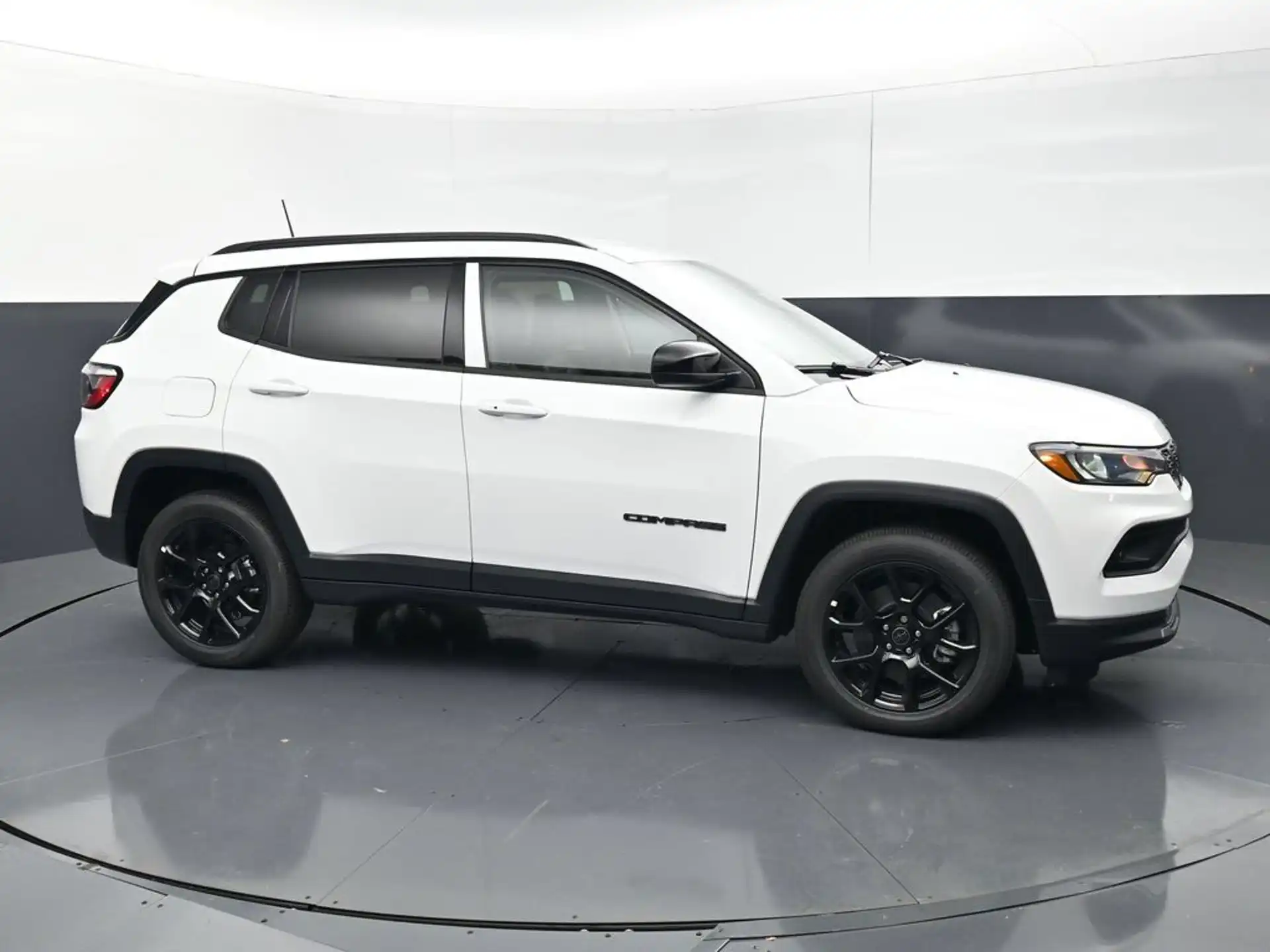 2026 Jeep Compass Altitude 4X4's photo