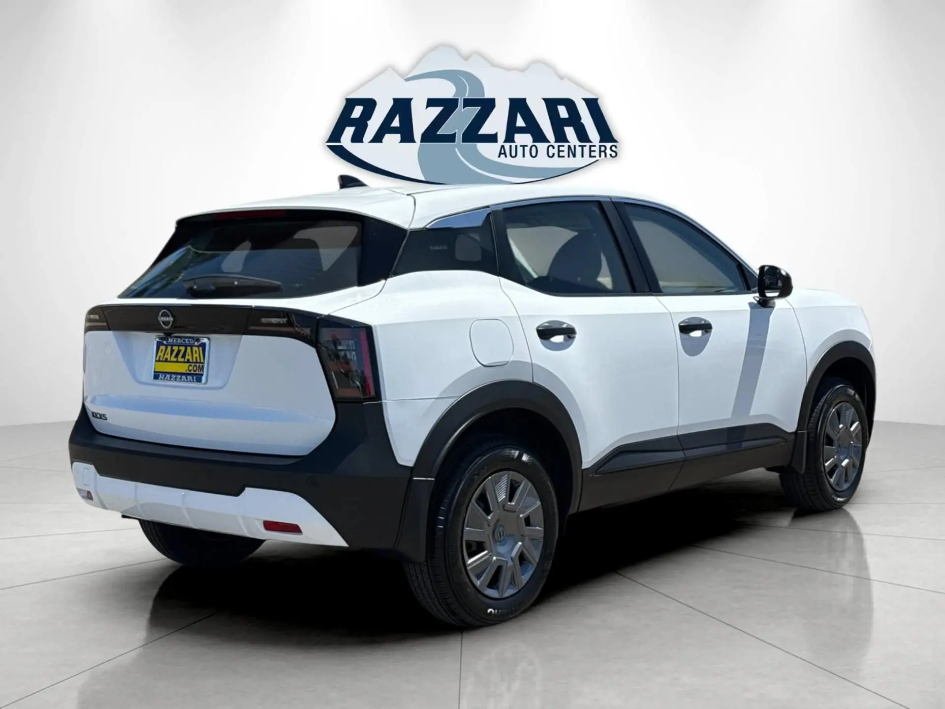 2026 Nissan Kicks 2.0 S photo 3