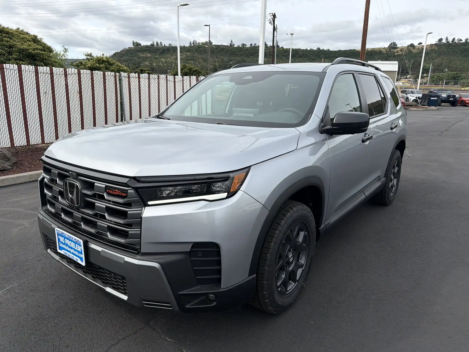 2026 Honda Pilot TrailSport AWD's photo