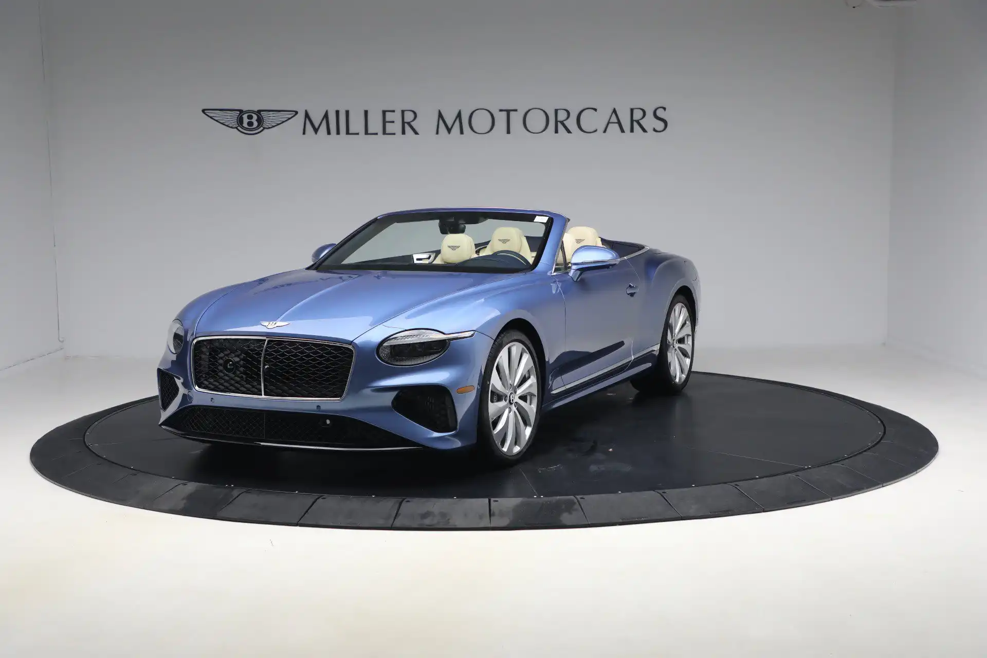 2026 Bentley Continental GT Base's photo