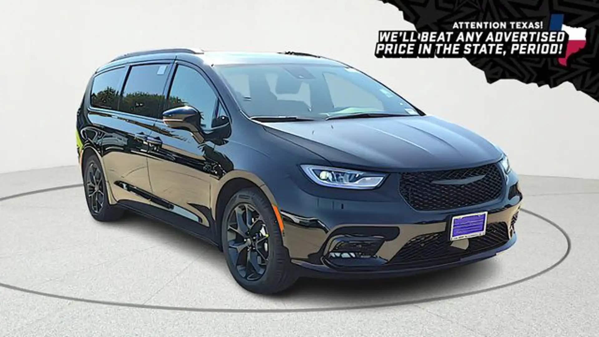 2026 Chrysler Pacifica Limited's photo
