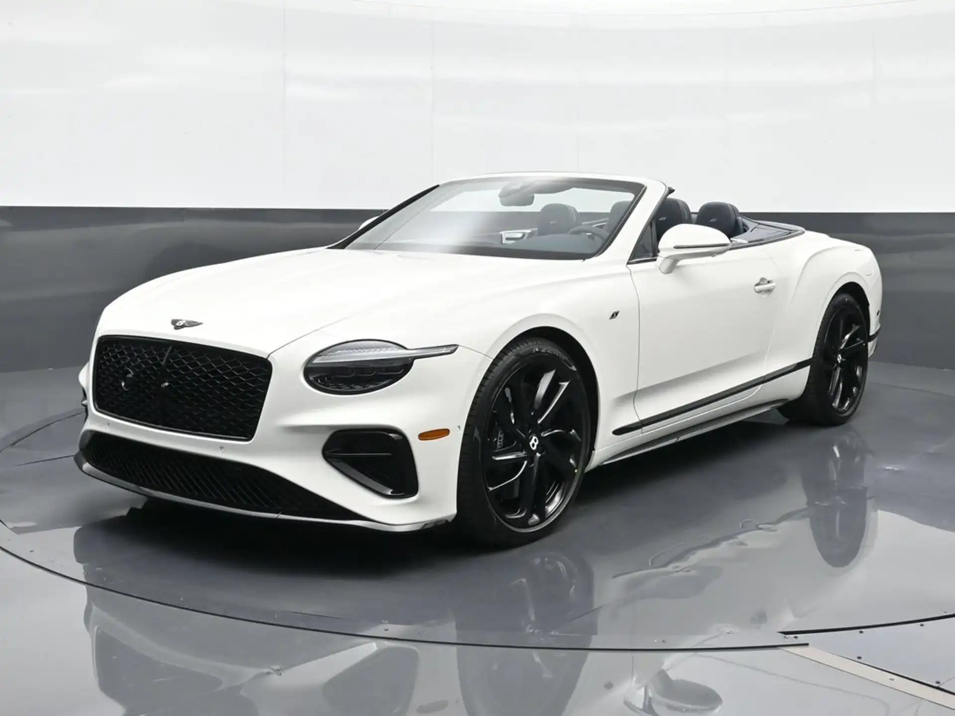 2026 Bentley Continental GT Base's photo