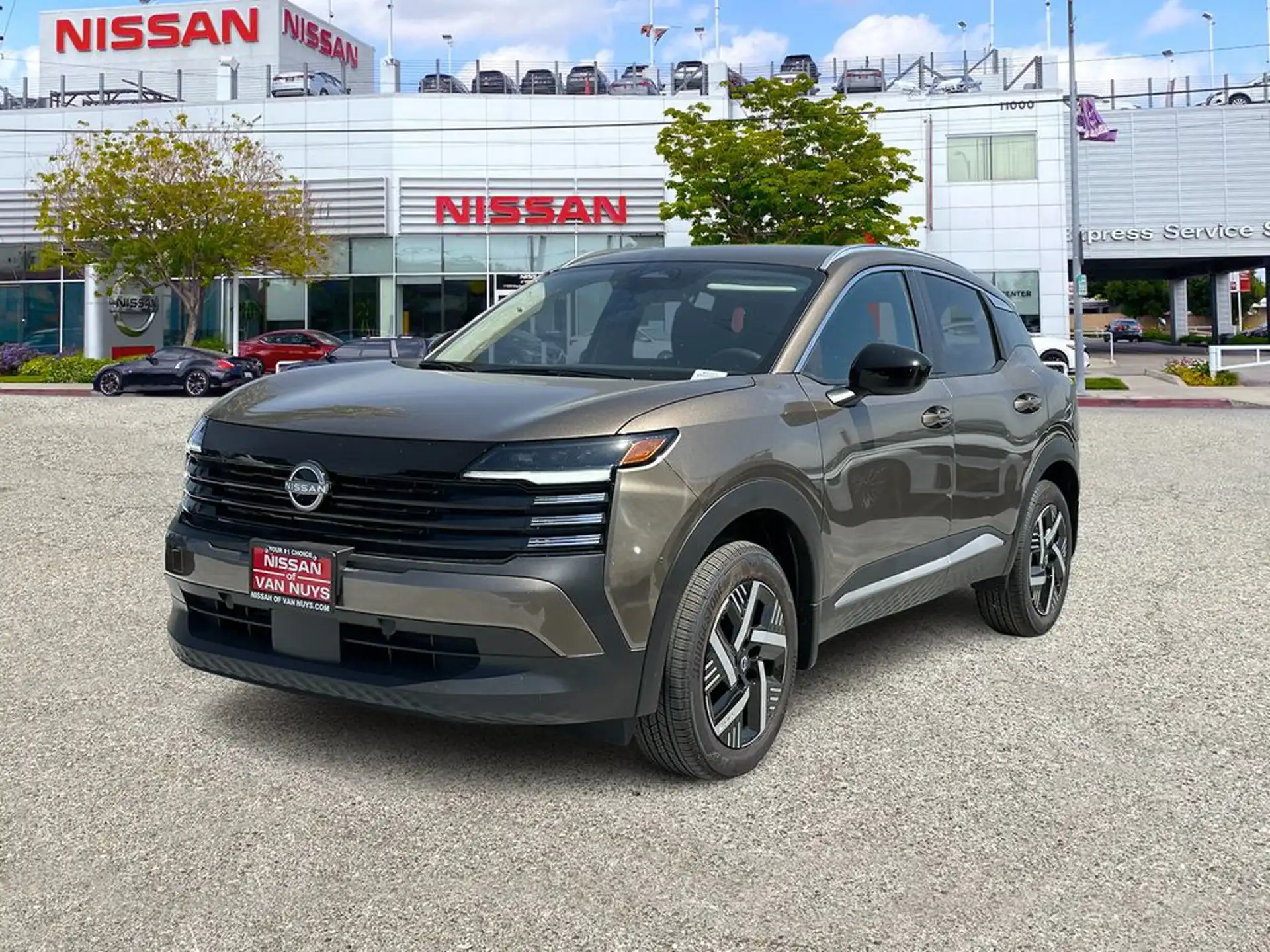 2026 Nissan Kicks 2.0 SV's photo