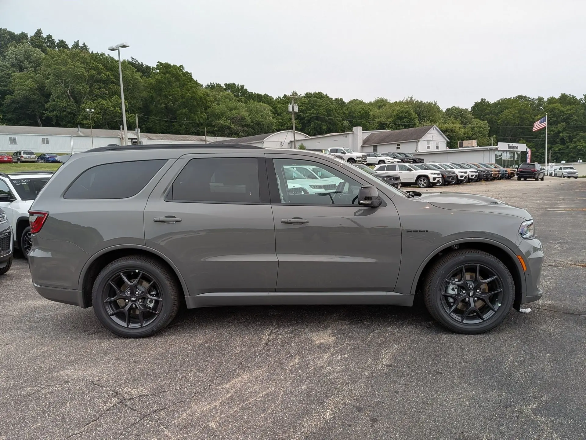 2026 Dodge Durango GT HEMI Plus V8 AWD photo 3