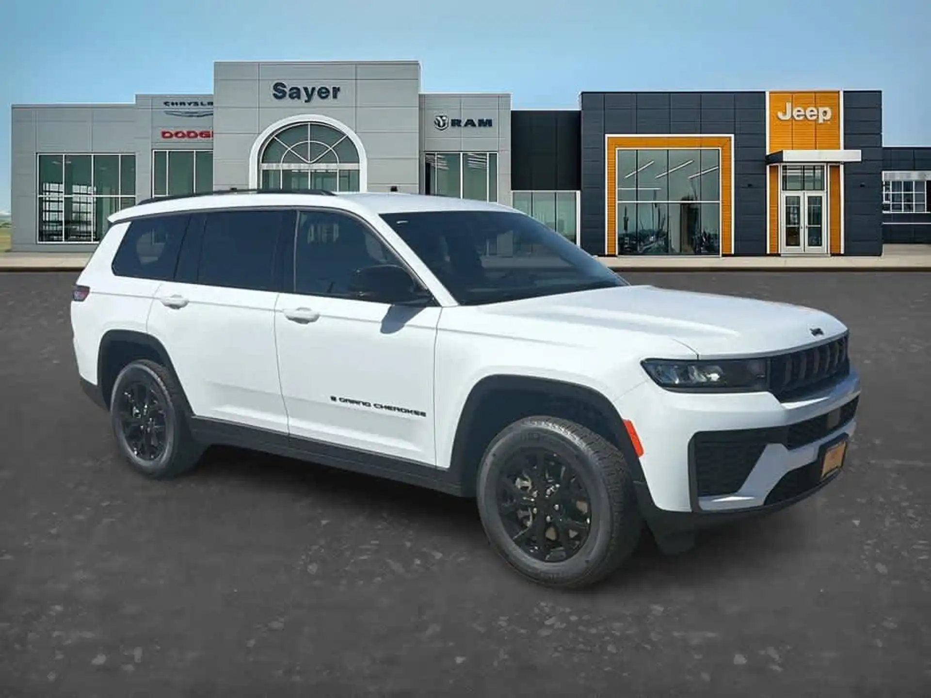 2026 Jeep Grand Cherokee L Laredo Altitude 4x4's photo