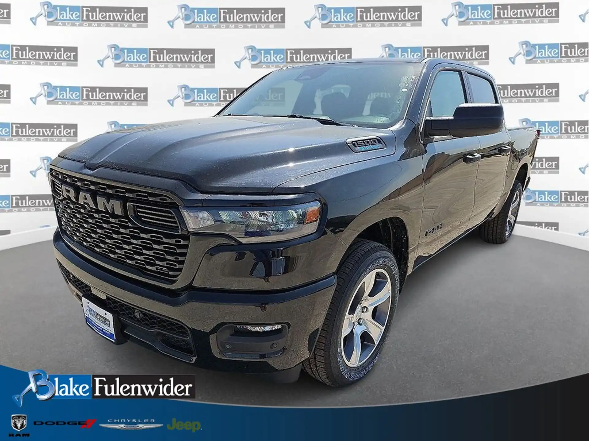 2026 RAM 1500 Express Crew Cab 5'7's photo
