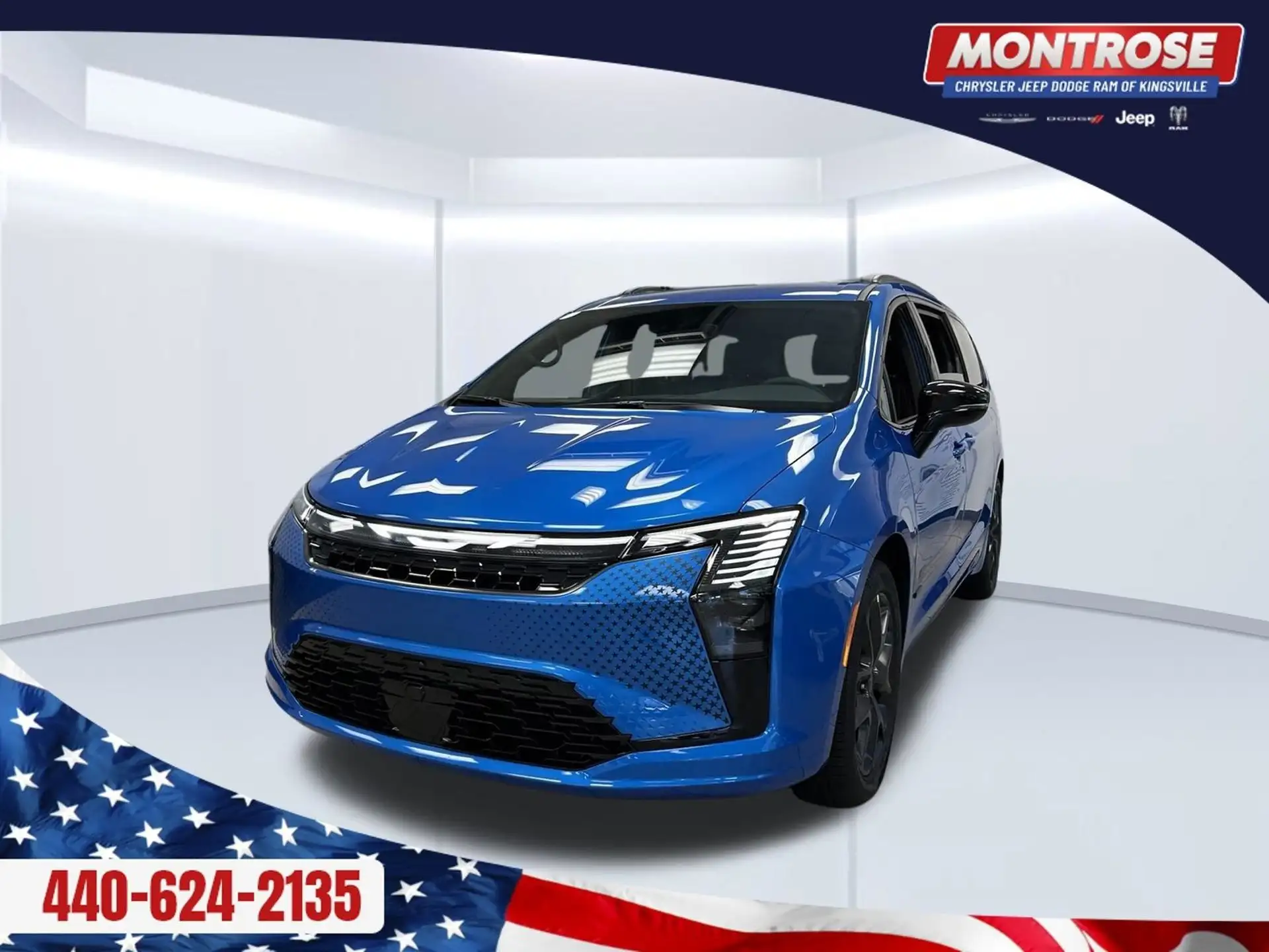2027 Chrysler Pacifica Select's photo