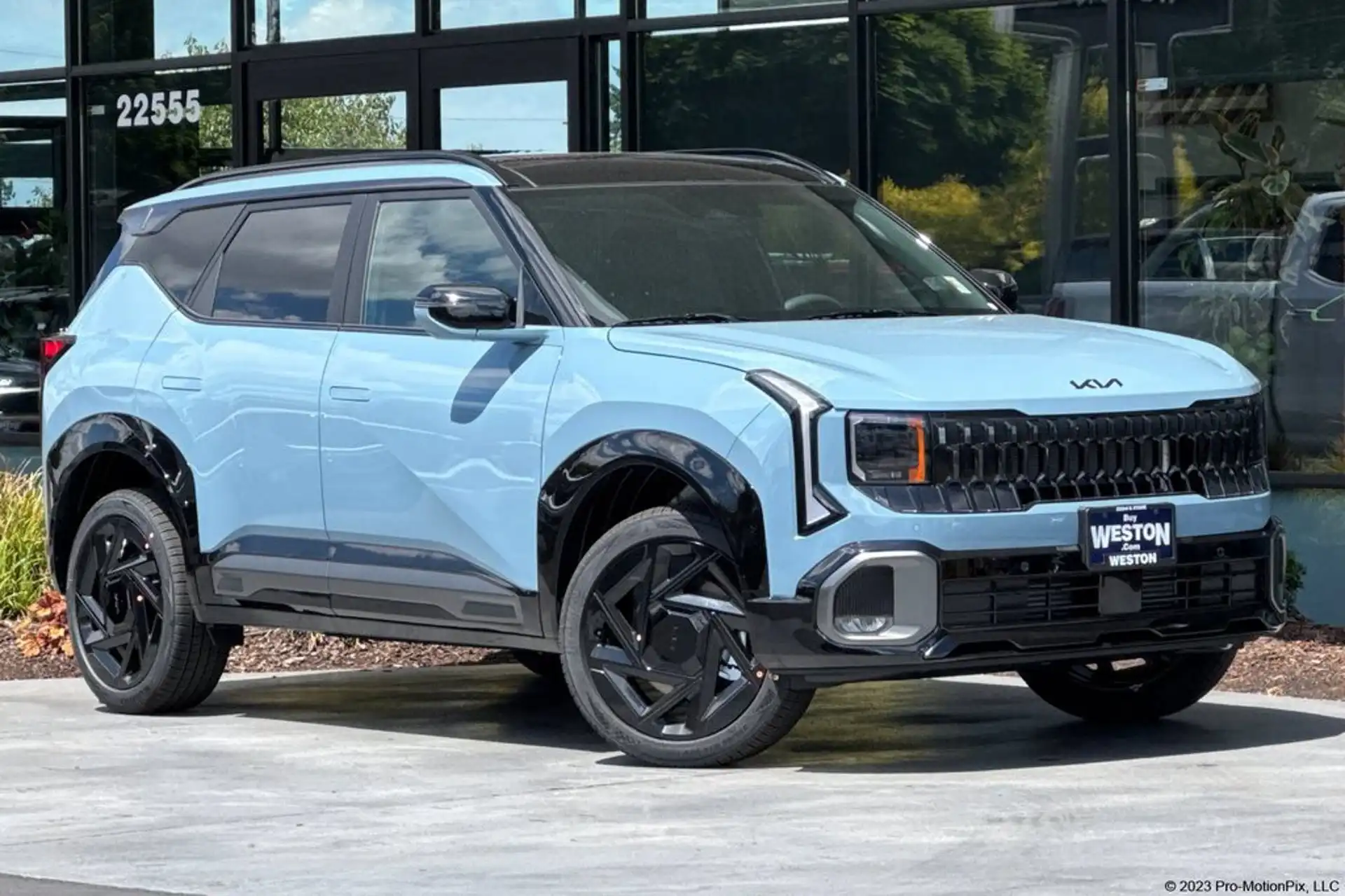 2027 Kia Seltos X-Line SX AWD's photo
