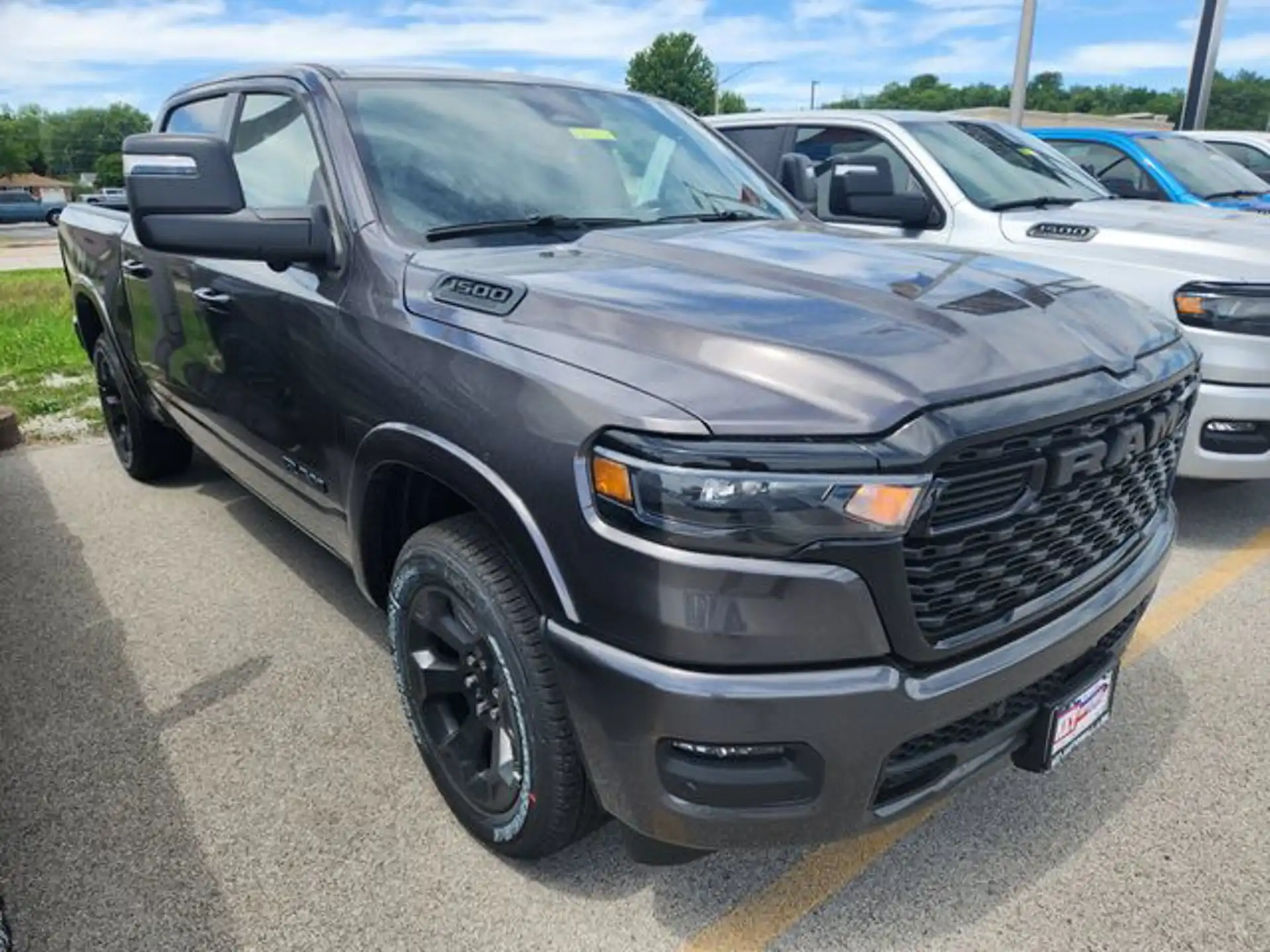 2026 RAM 1500 Big Horn/Lone Star 4x4 Crew Cab 5'7's photo
