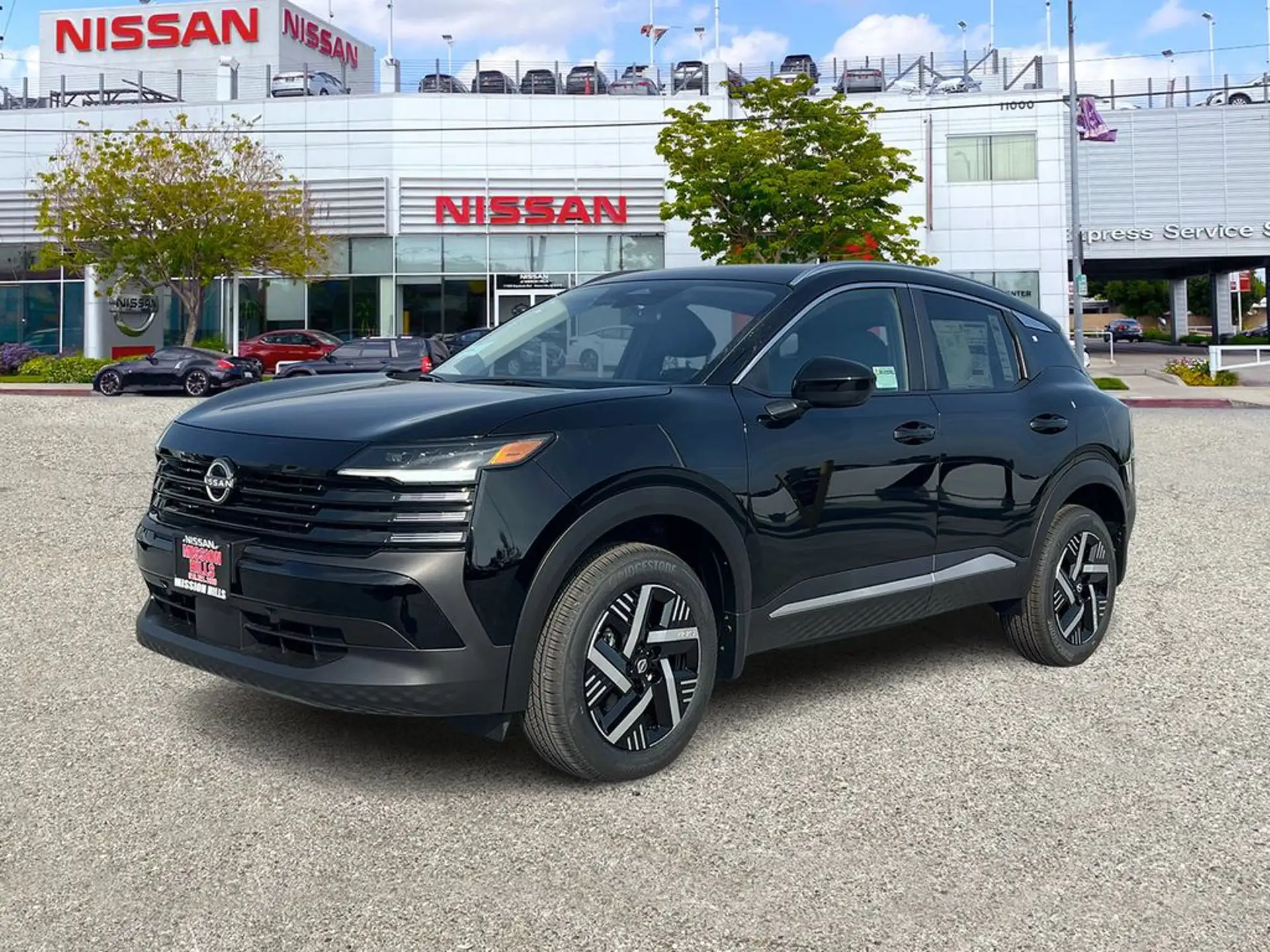 2026 Nissan Kicks 2.0 SR's photo