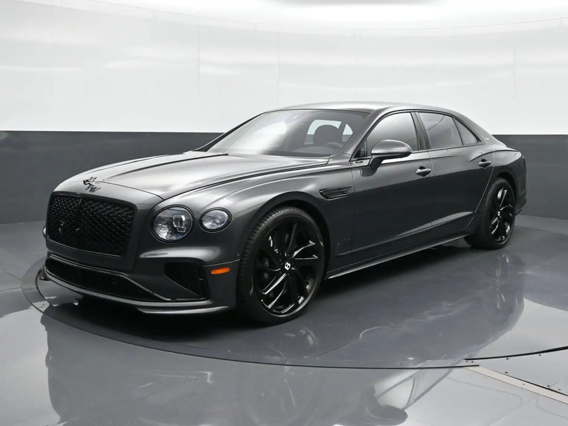 2025 Bentley Flying Spur Speed's photo