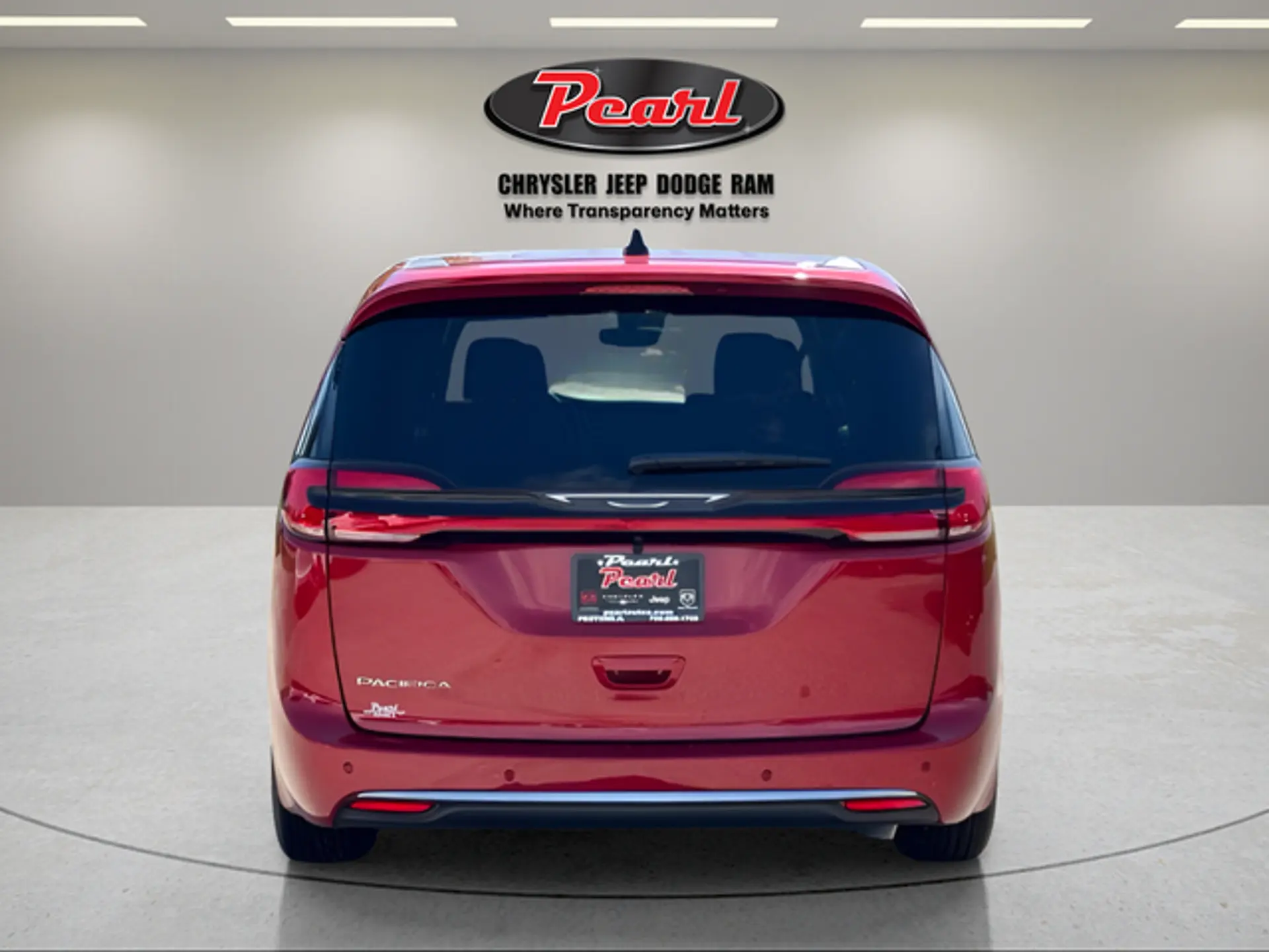 2027 Chrysler Pacifica Select photo 4