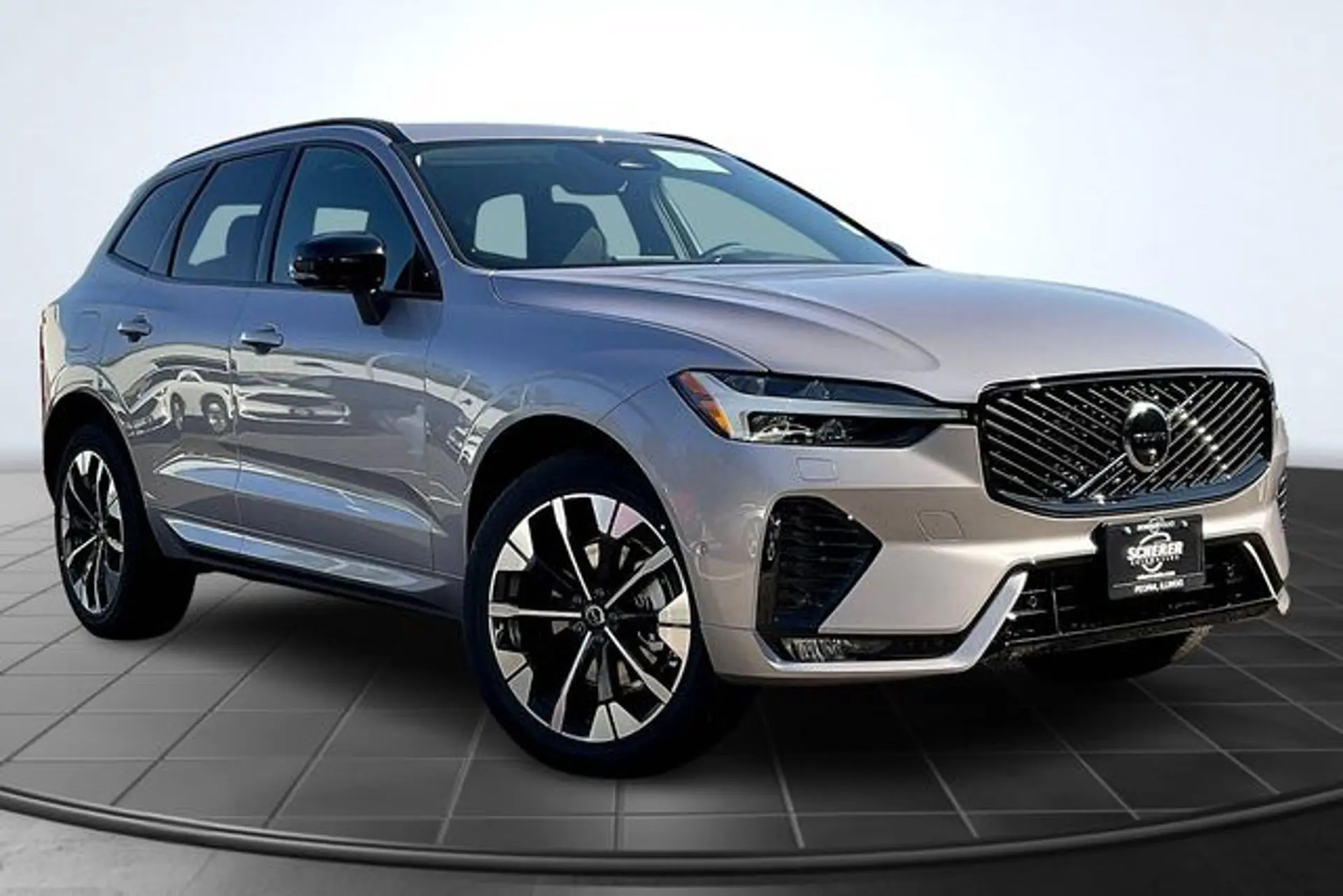 2026 Volvo XC60 B5 Plus Dark AWD photo 3