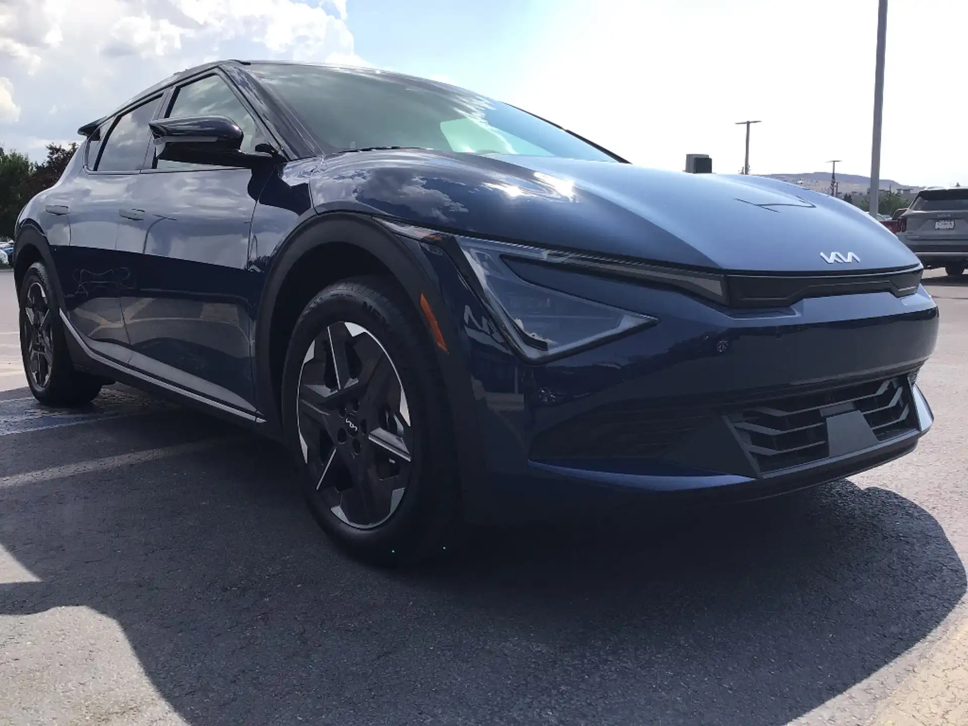 2026 Kia EV6 Light L/R's photo
