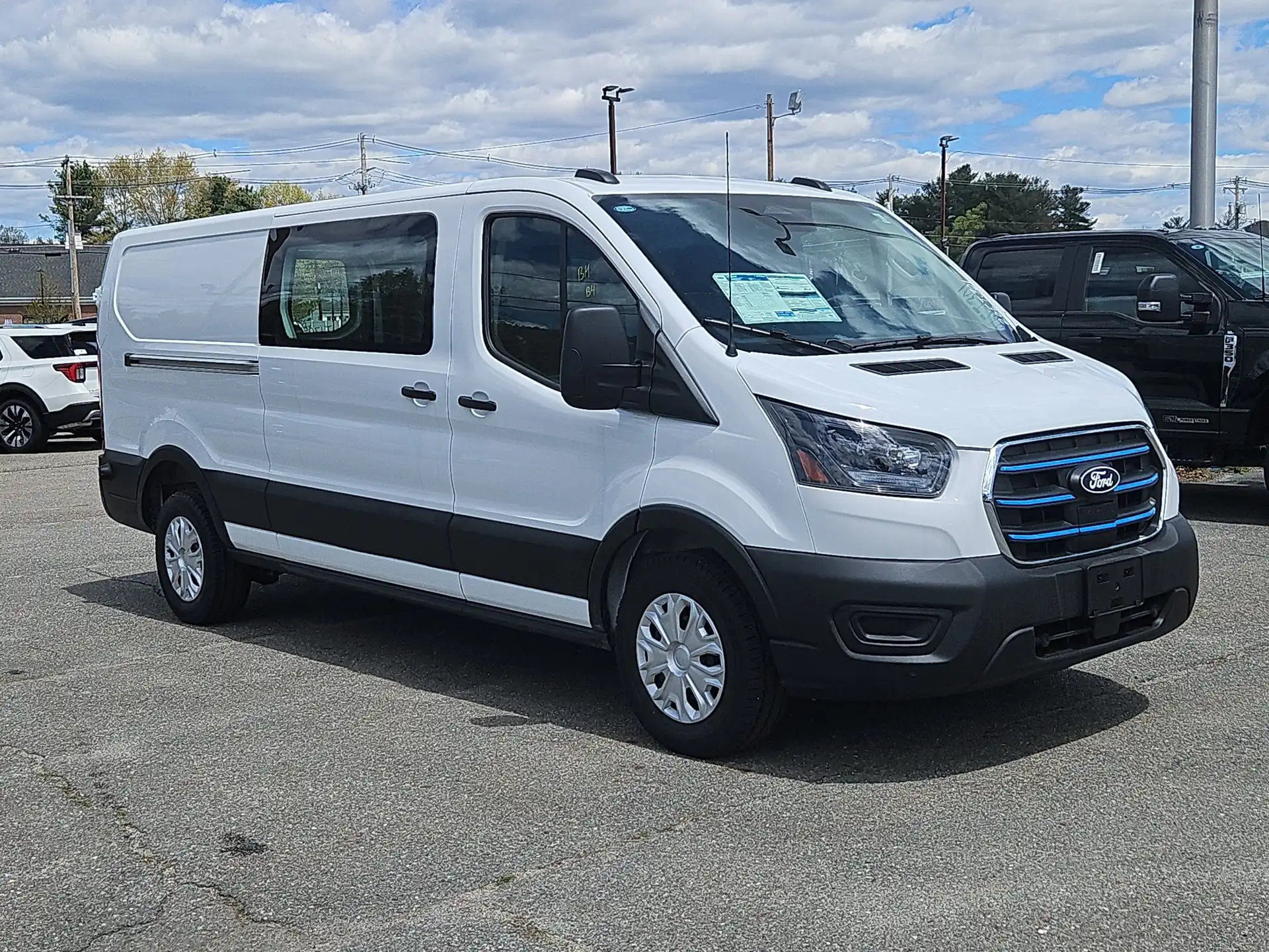 2026 Ford E-Transit BEV 350 Low Roof 148 WB's photo