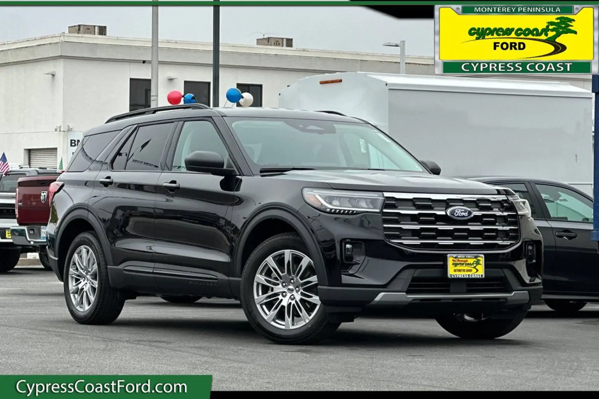 2026 Ford Explorer Active 4WD photo 1