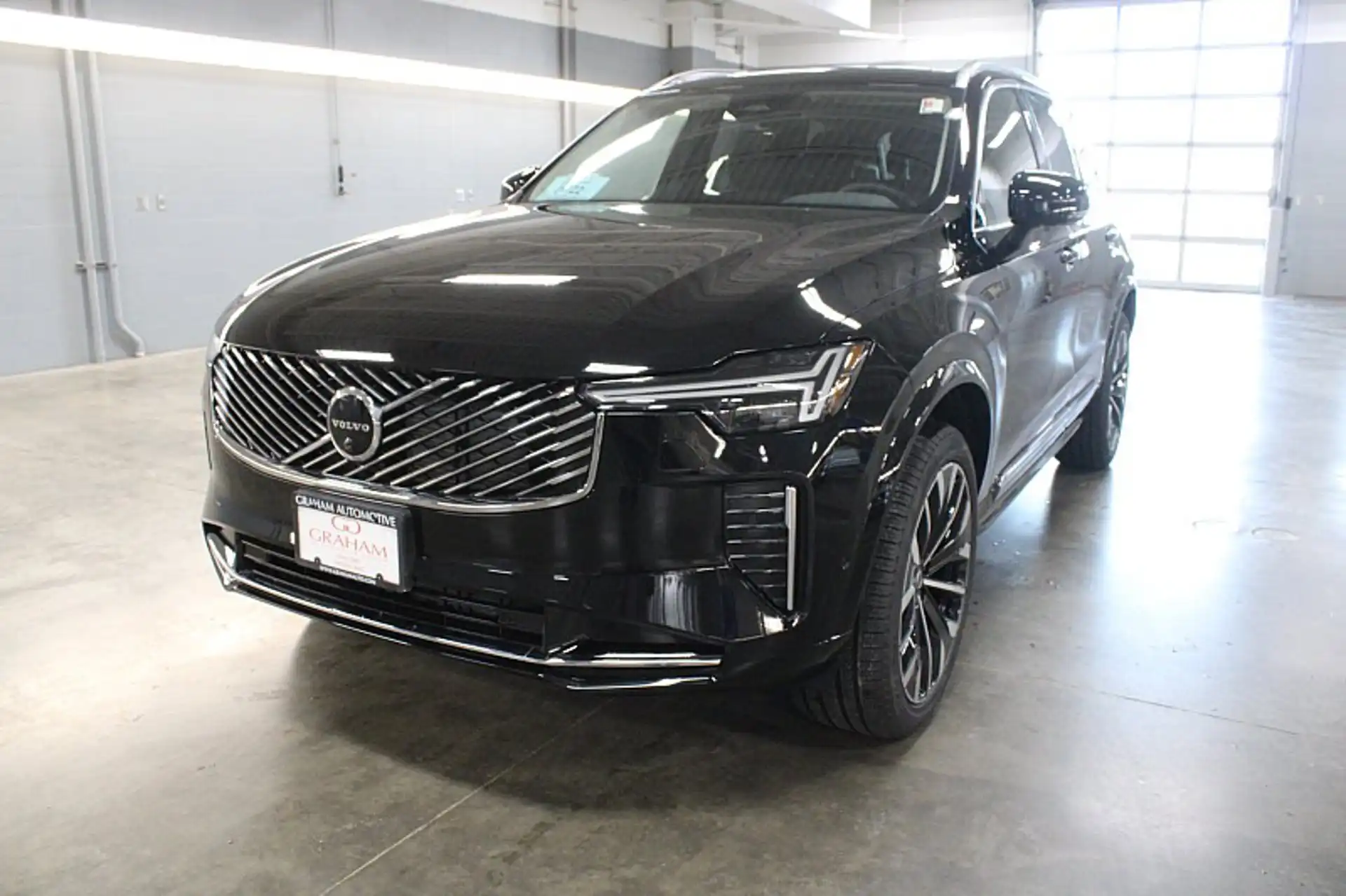 2026 Volvo XC90 B6 Plus Bright 7-Seater 4WD's photo