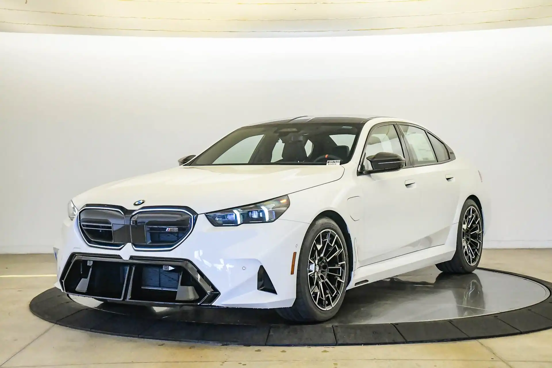 2027 BMW M5 M5 Sedan's photo