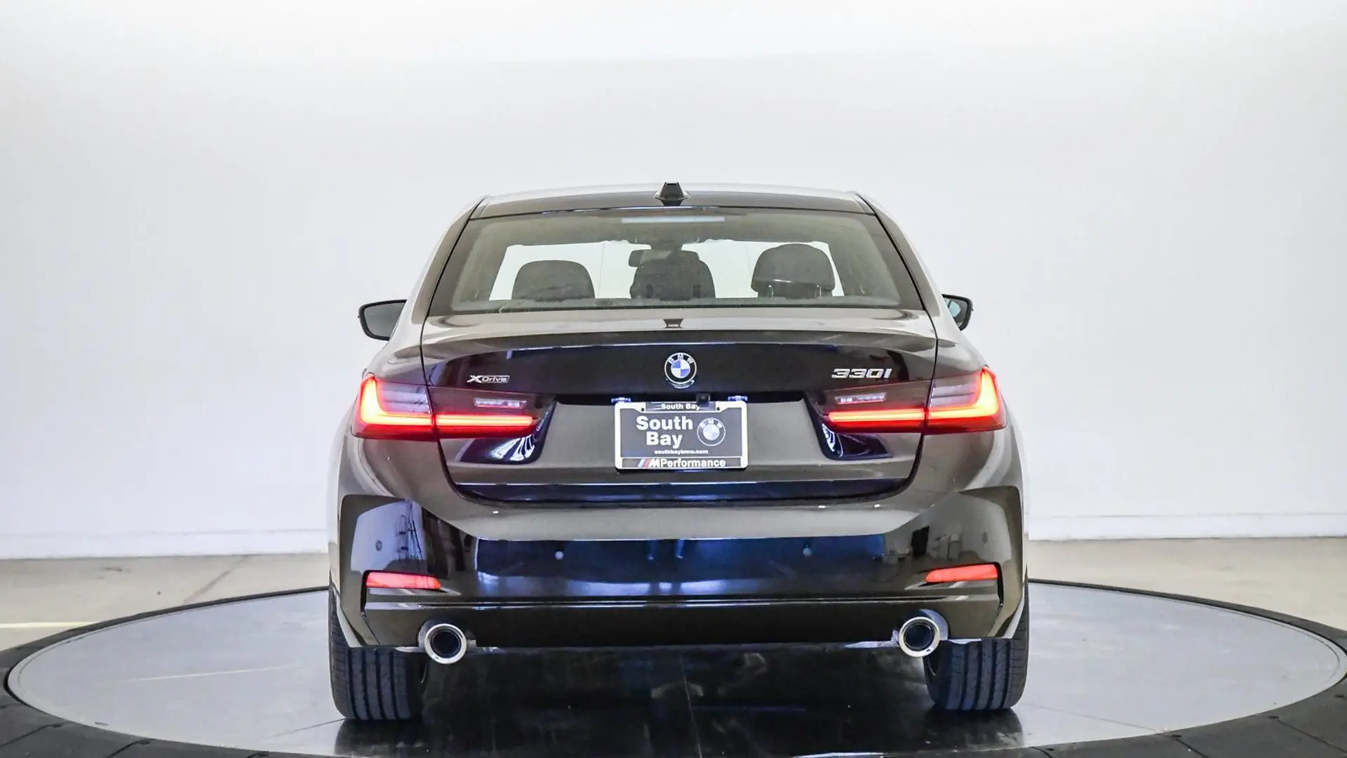 2026 BMW 3 Series 330i xDrive Sedan photo 3