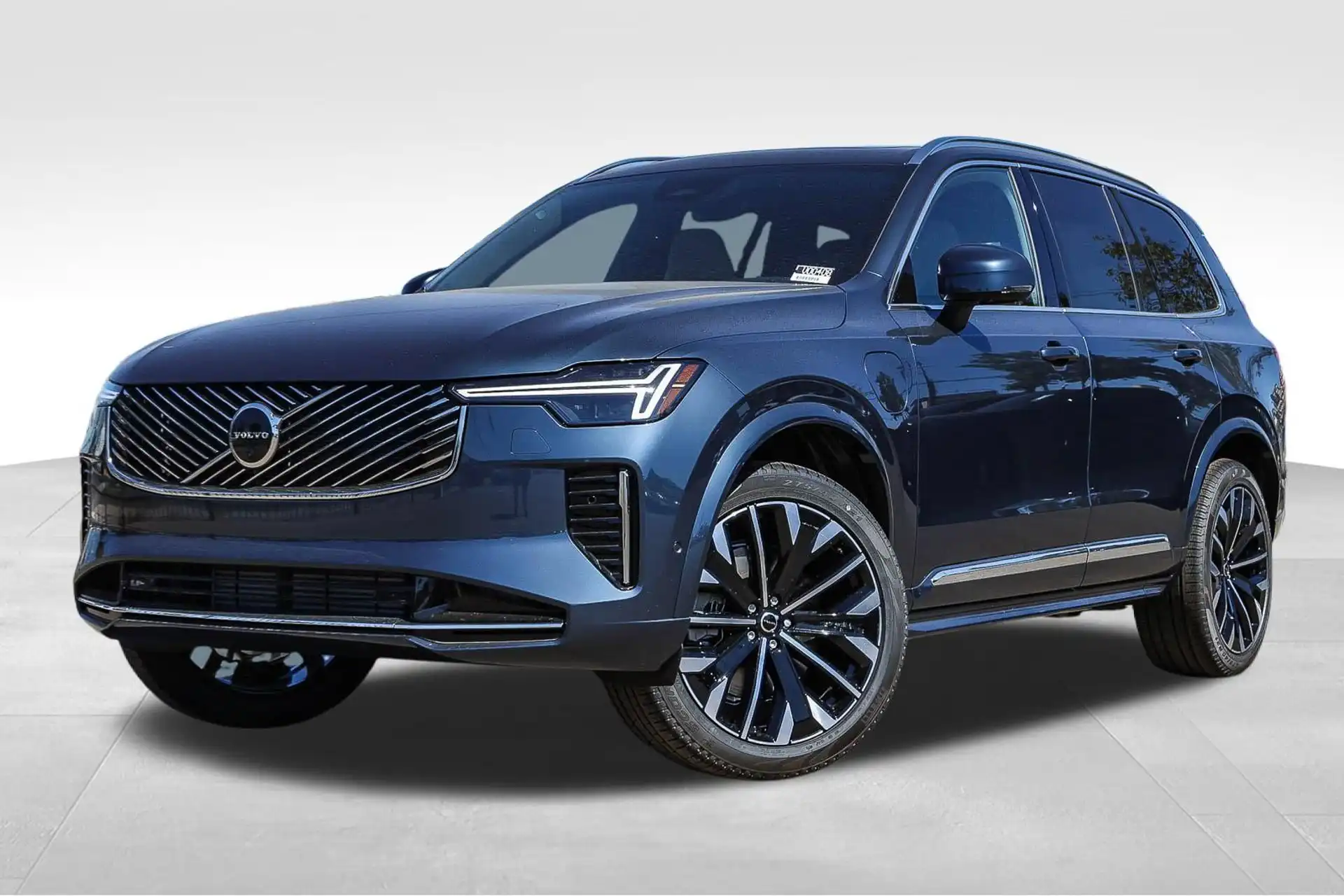 2026 Volvo XC90 T8 Recharge Plus Bright 7-Seat 4WD's photo